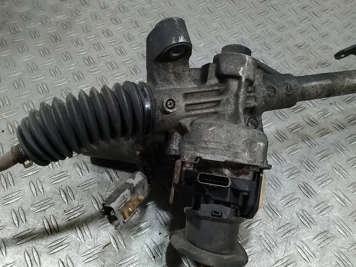 suzuki SWIFT IV 1.3 рулевая рейка