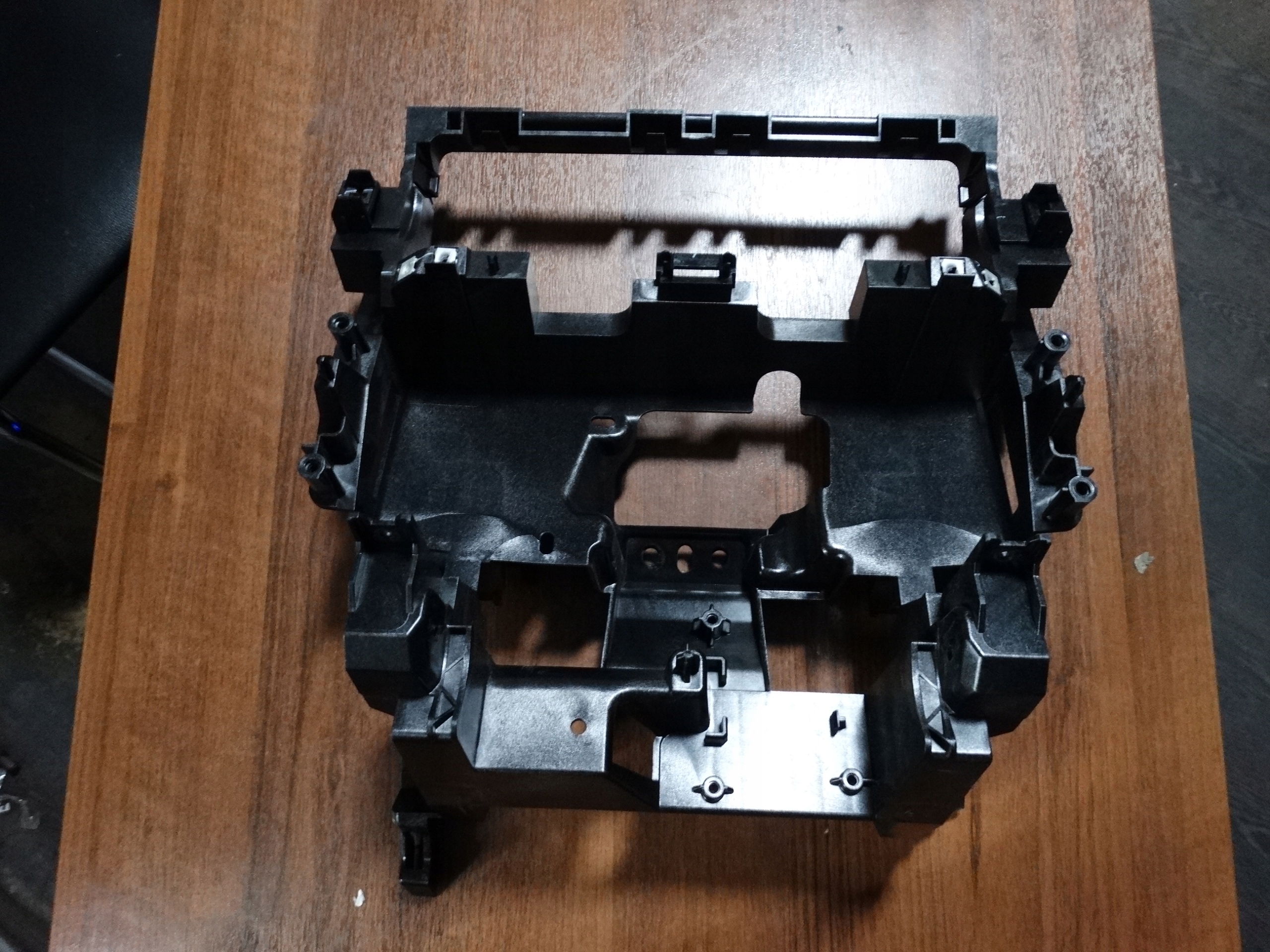 IDEALNA CHÂSSIS CONSOLE RANGE ROVER L494 LIFT 1