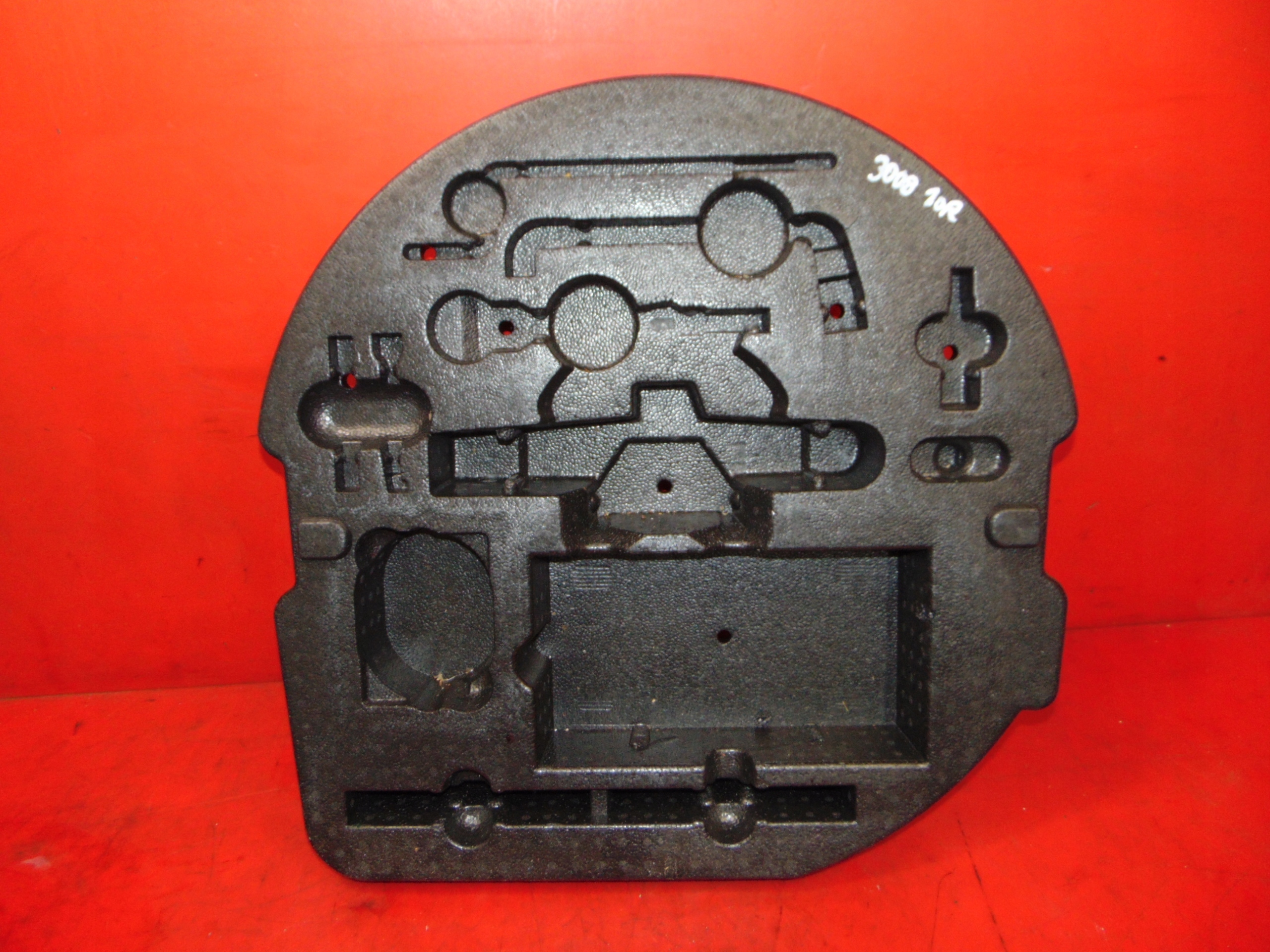 PEUGEOT 3008 and T84 running board wheels compressor; towing UCHO