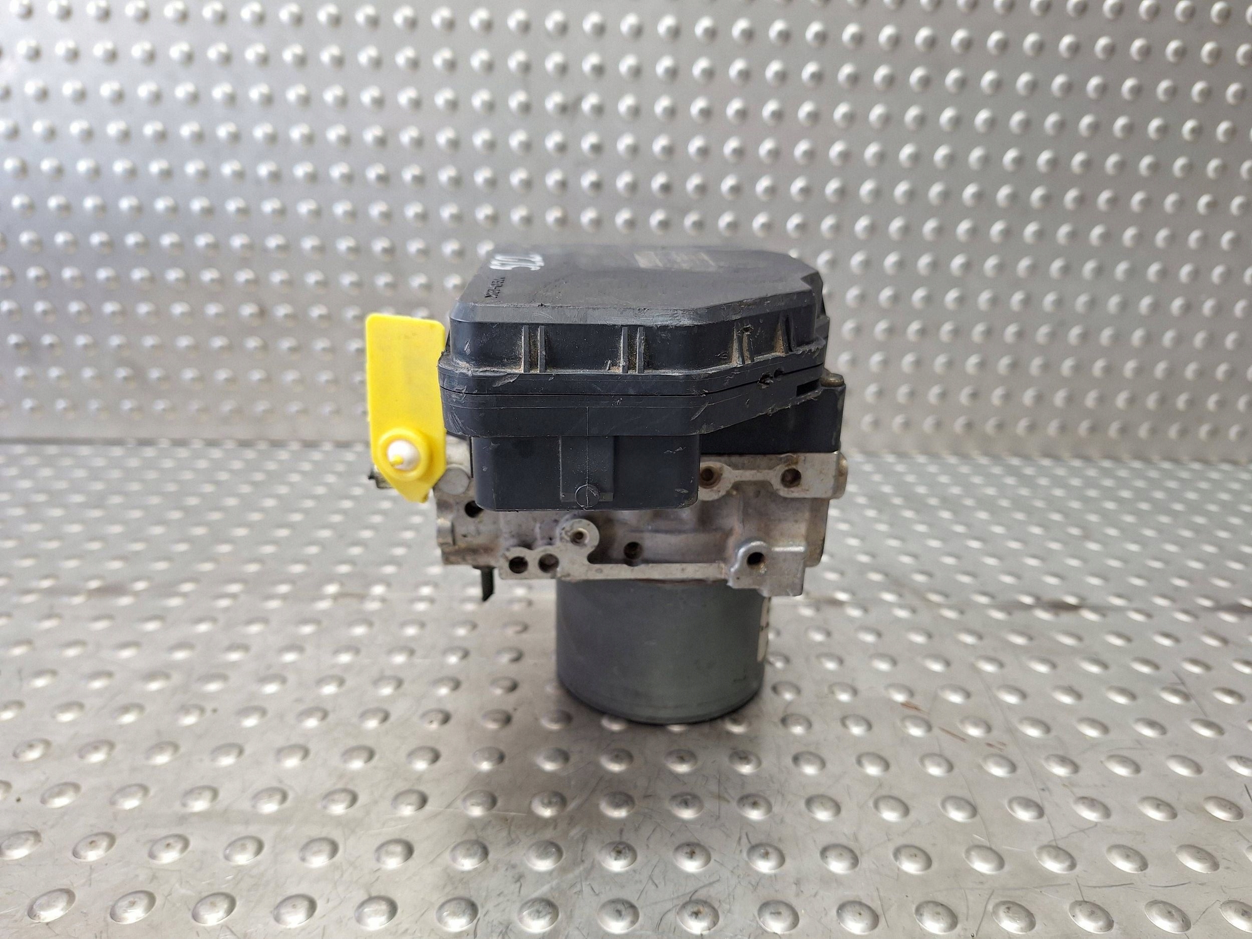 pump control unit ABS 89541-12650 44540-12380 TOYOTA