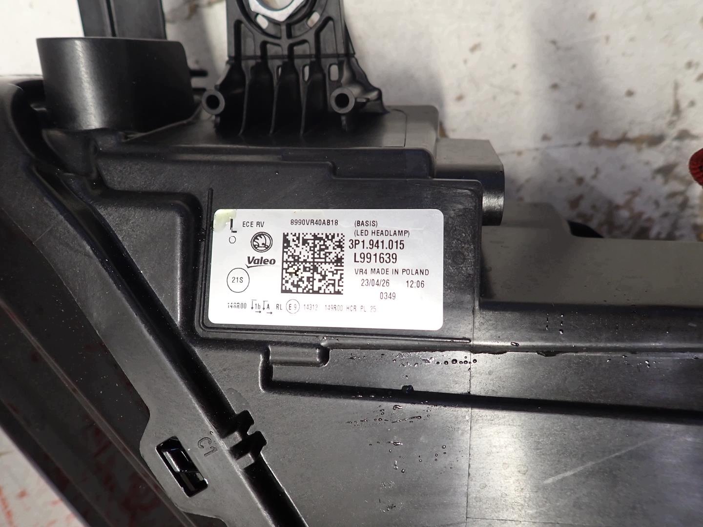light front front left SKODA SUPERB IV 2024- FULL LED 3P1941015