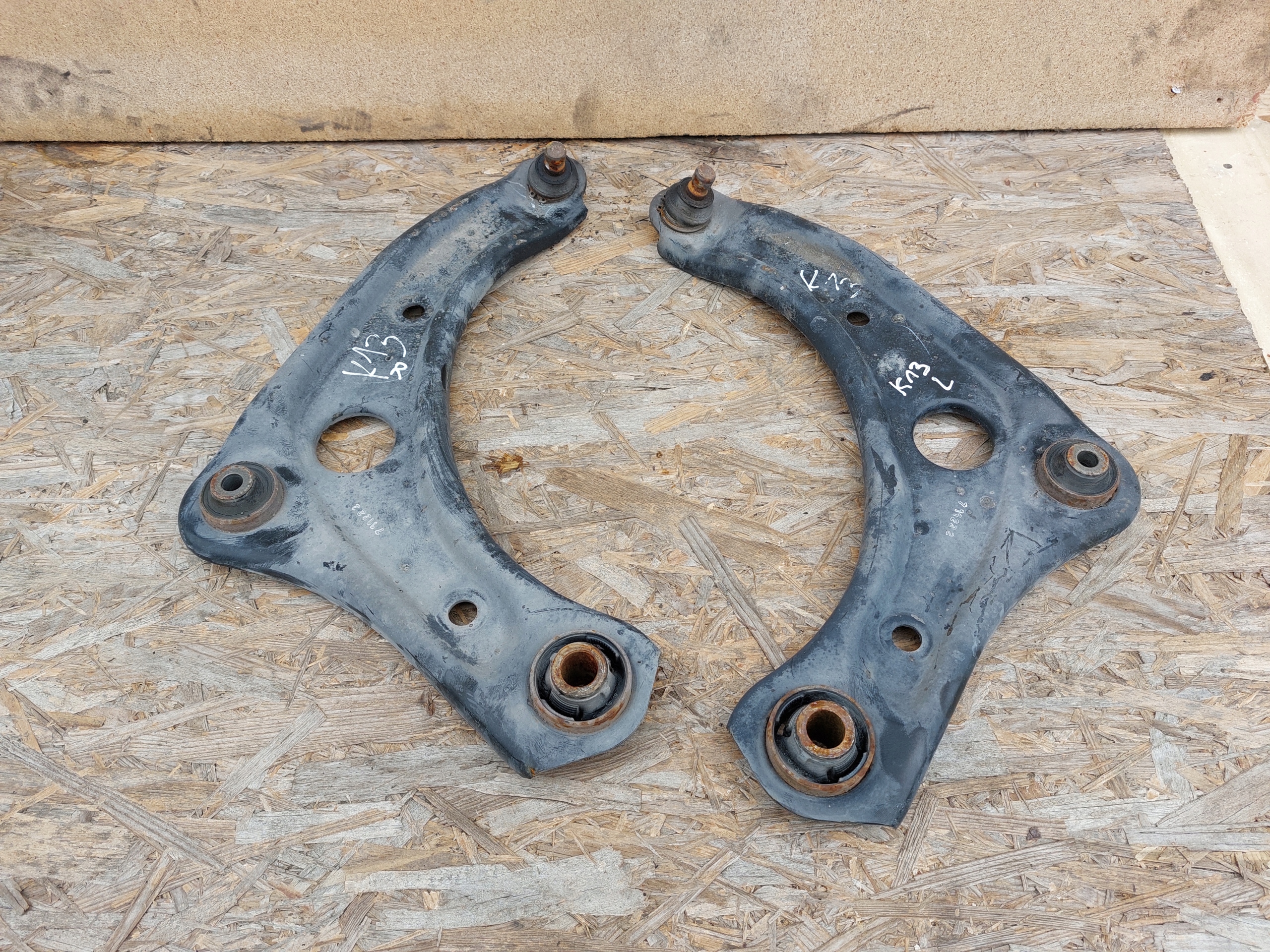arm front right left Nissan Micra K13 10-16