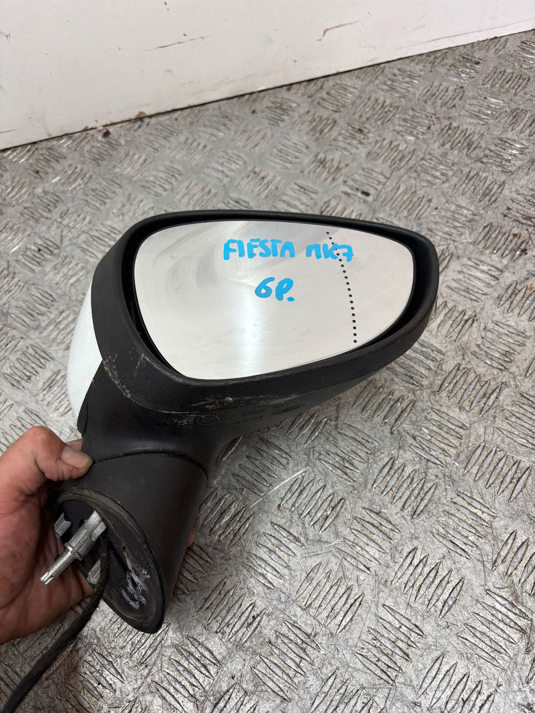 mirror right electrics FORD FIESTA MK7 6 PIN 09