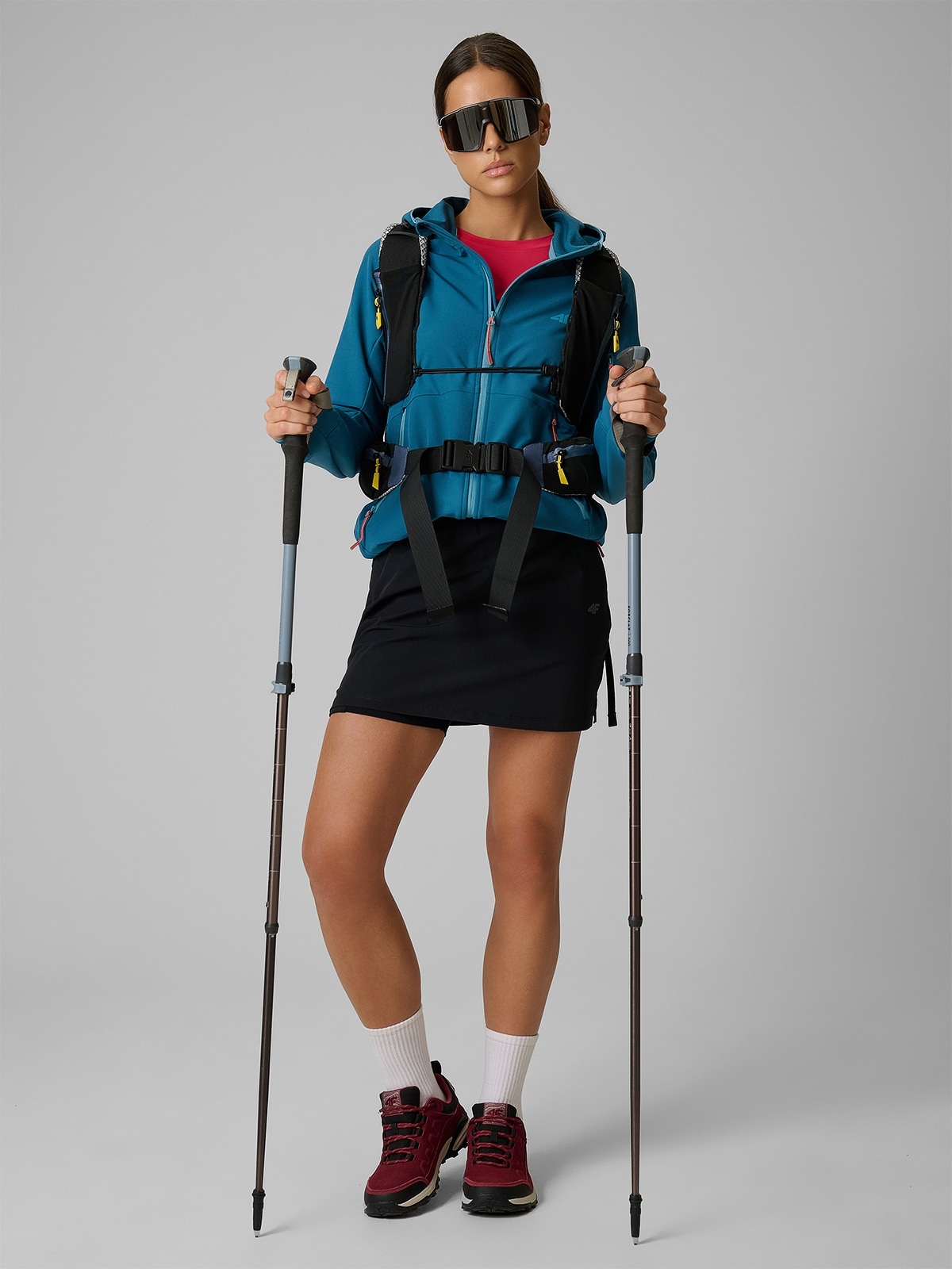 4F Sukně Černá Regular M