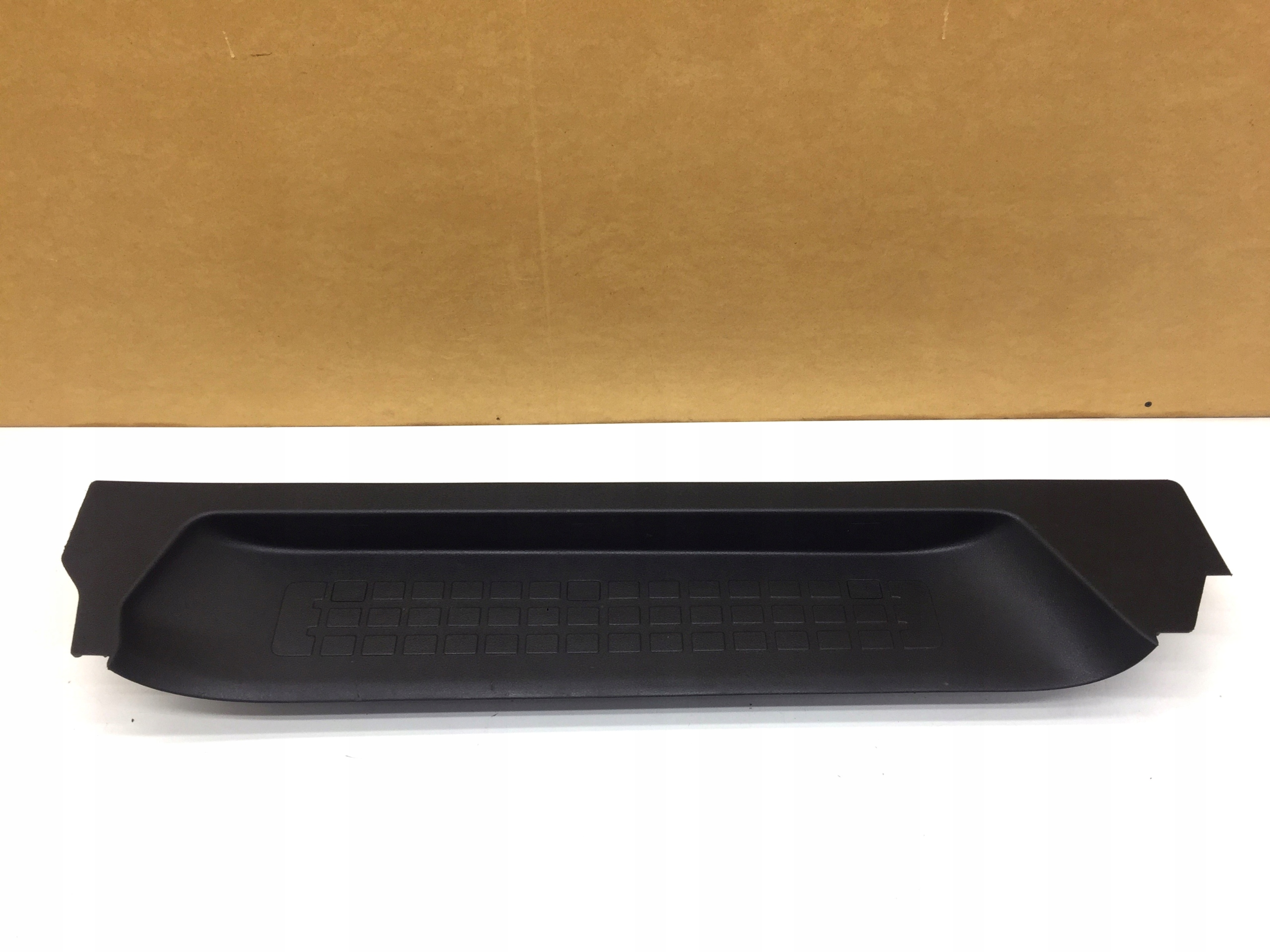 EXPERT III JUMPY PROACE STOPIEŃ OSŁONA PROGU PRÓG LEWA BOK DRZWI