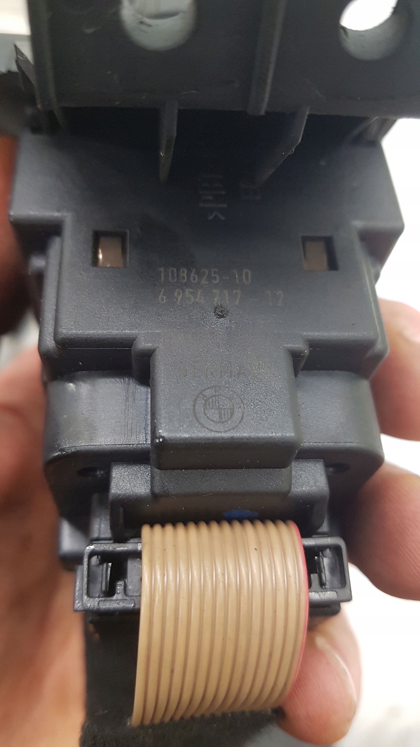 ignition Z KLUCZYKIEM BMW E87 695471712