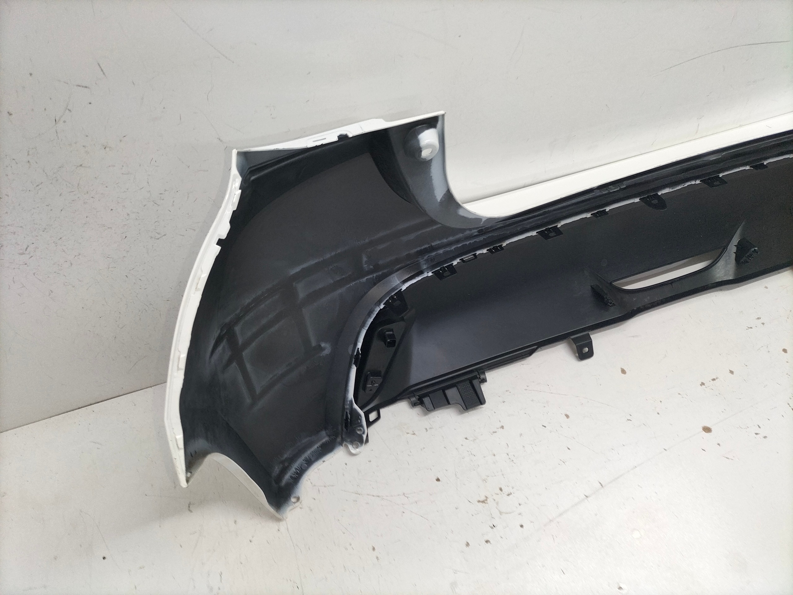 bumper rear rear part TOYOTA YARIS 4 IV 20
