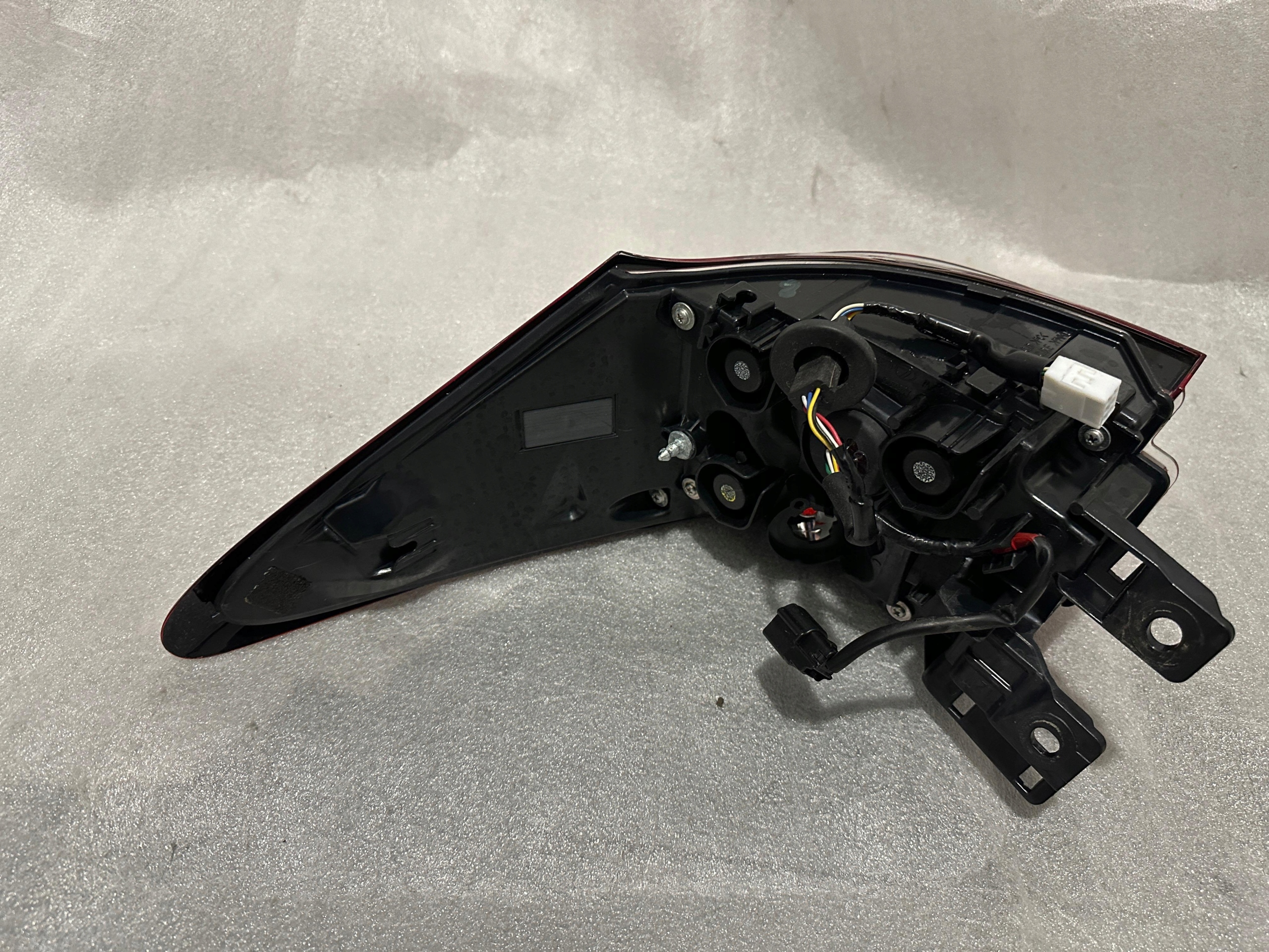 фонарь задняя lexus CT200 CT 200 РЕСТАЙЛИНГ