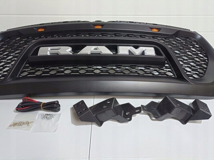 GRILL DODGE RAM 19-22 ATRAPA Numer katalogowy części AIM335693