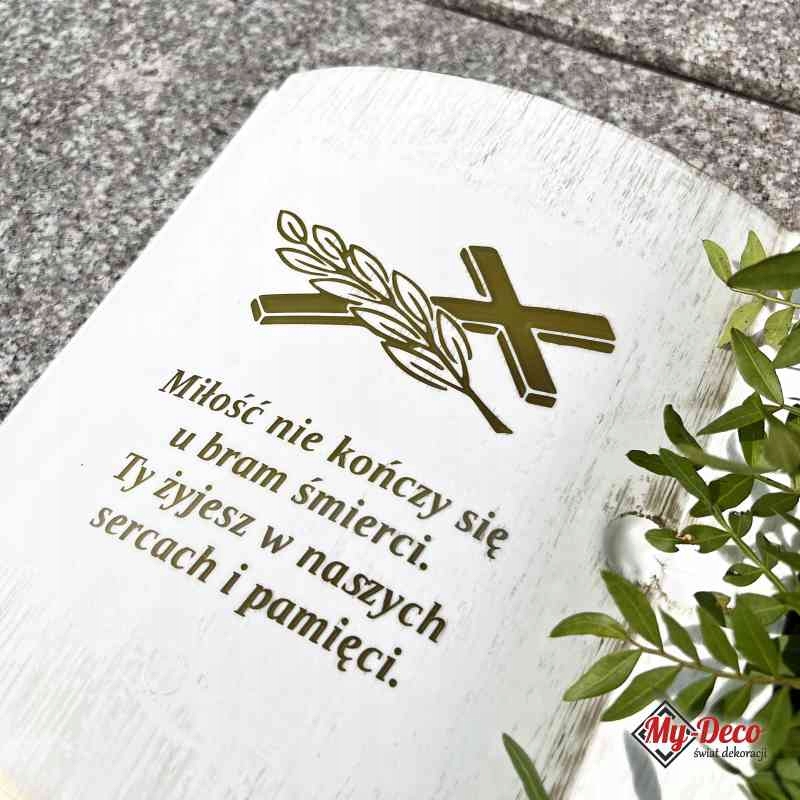 Biała Księga na Grób ze Złotą Sentencją Marka inna