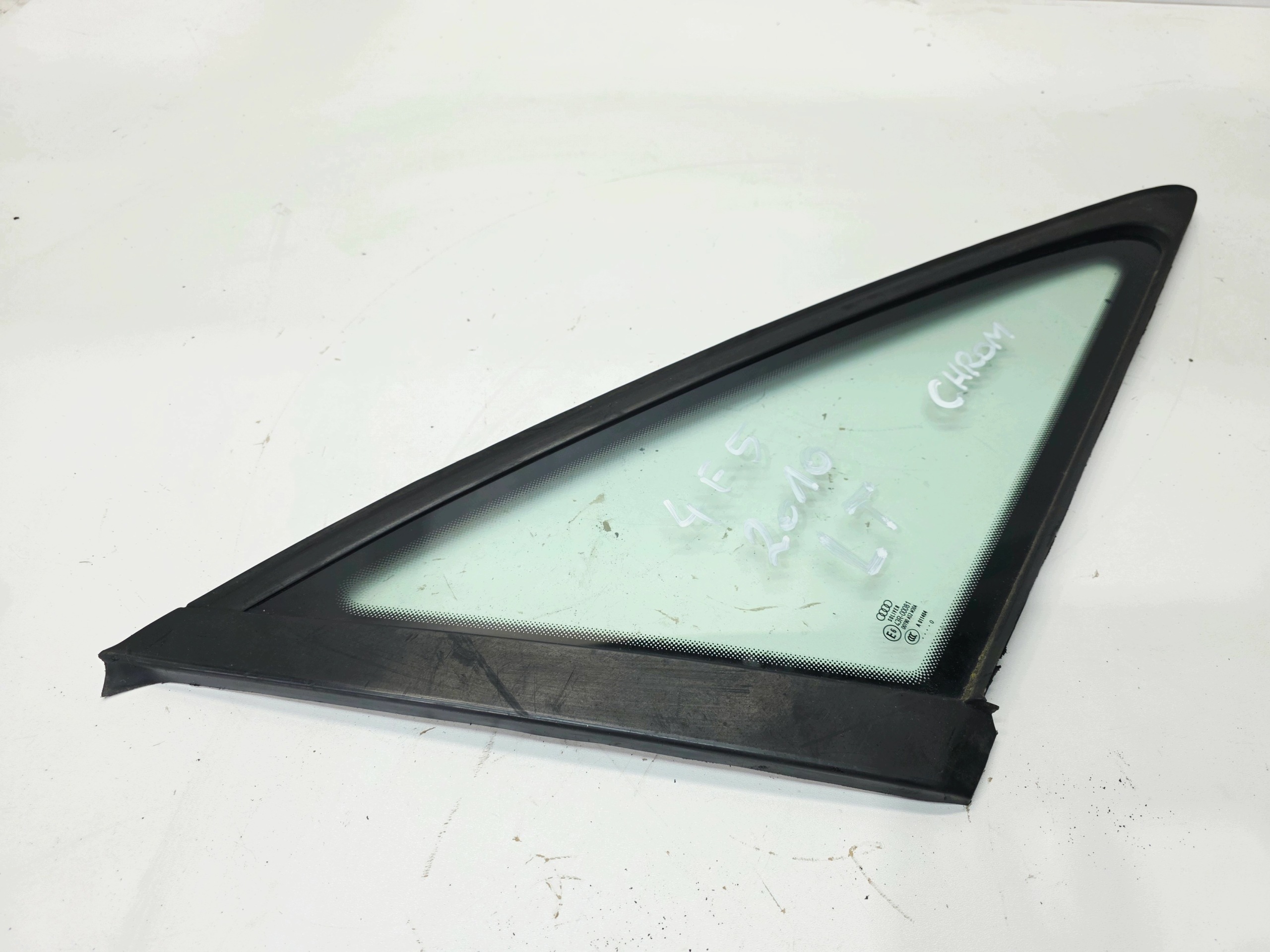 window bodywork right rear part CHROM AUDI A6 C6 LIFT sedan 4F5 2010