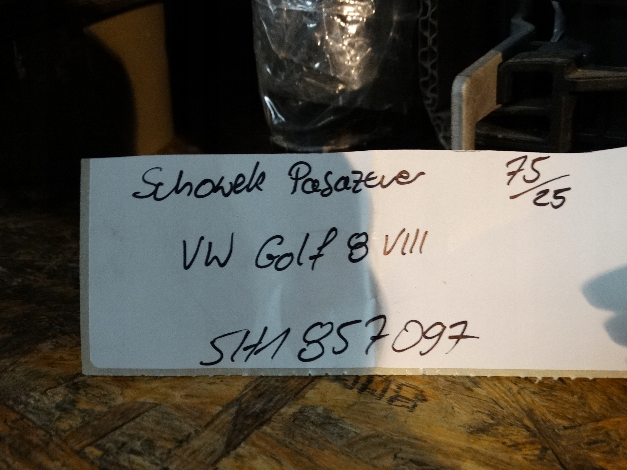 vw GOLF VIII 8 бардачок пассажира 5H1857097 4PK