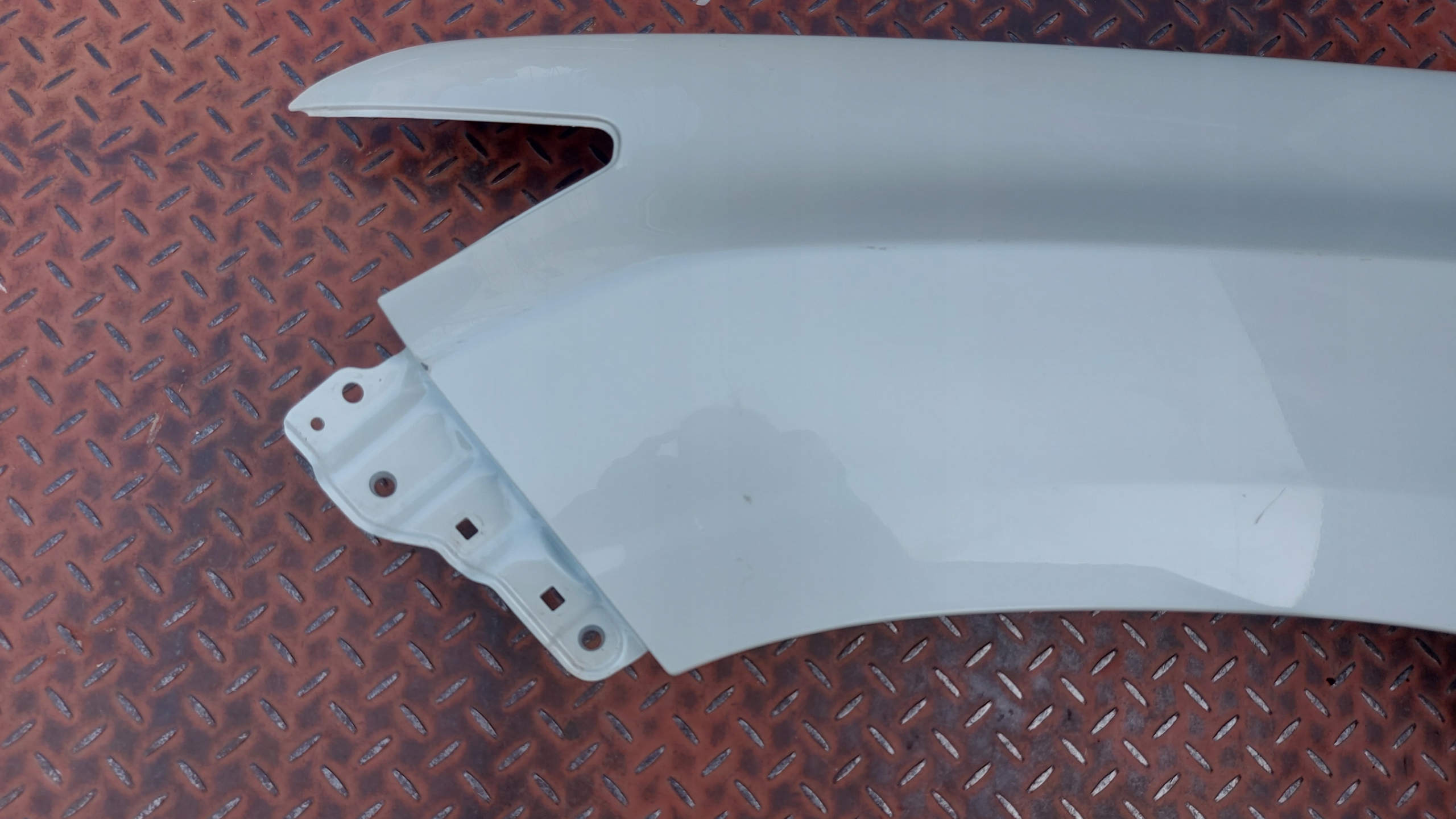 fender left front TOYOTA LAND CRUISER J150