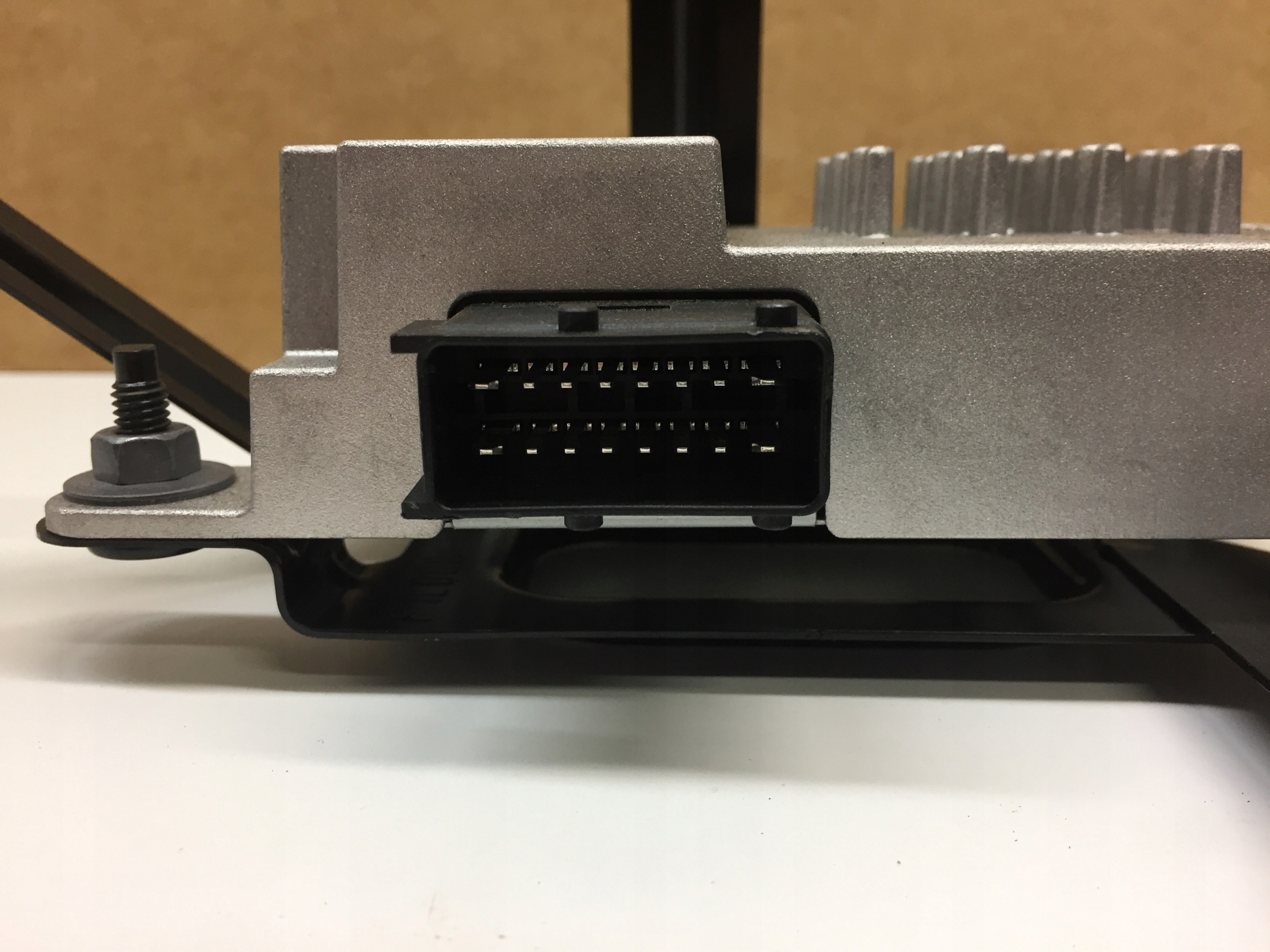 CITROEN C4 III MODUL WZMACNIACZ Part number 9815470180