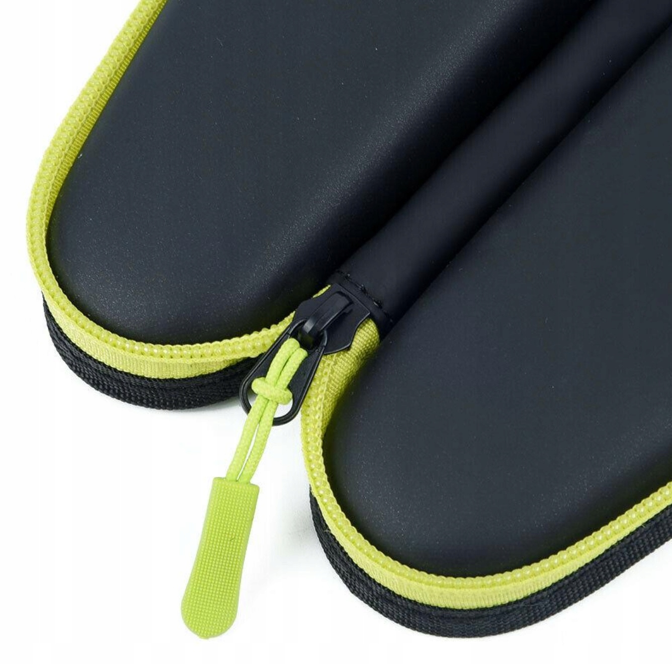 ETUI DO GOLARKI PHILIPS OneBlade NA TRYMER NASADKI Przeznaczenie golarka