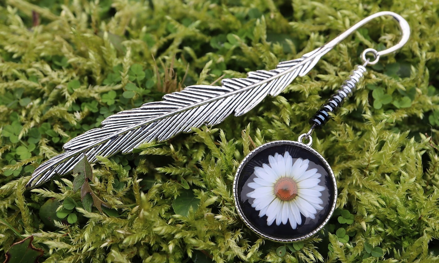 ZAKŁADKA DO KSIĄŻKI PIĘKNY RUMIANEK MARGERYTKA Marka Kolczykarnia