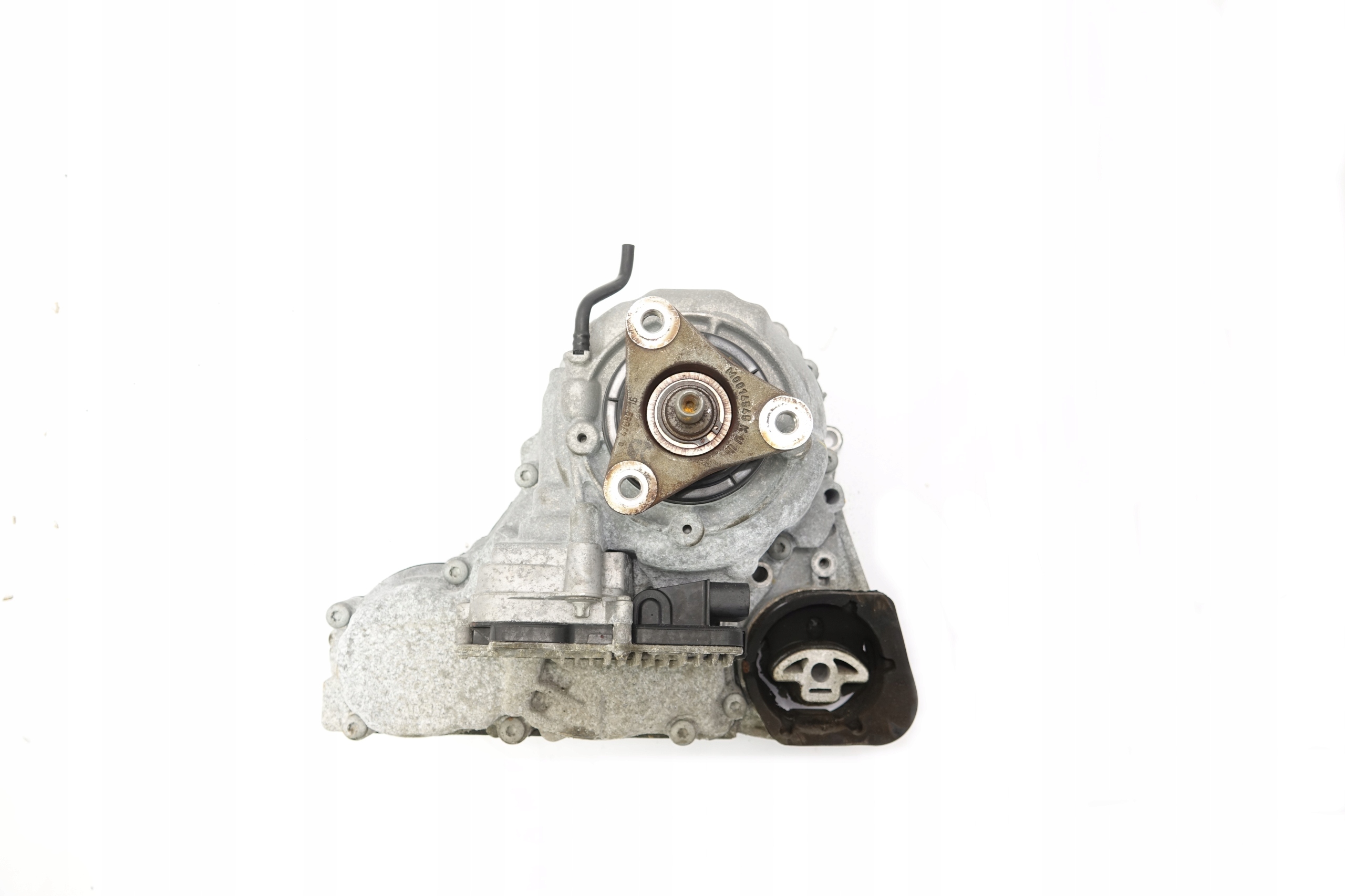 REDUKTOR gearboxes BMW F10 528IX 2.0 8643153