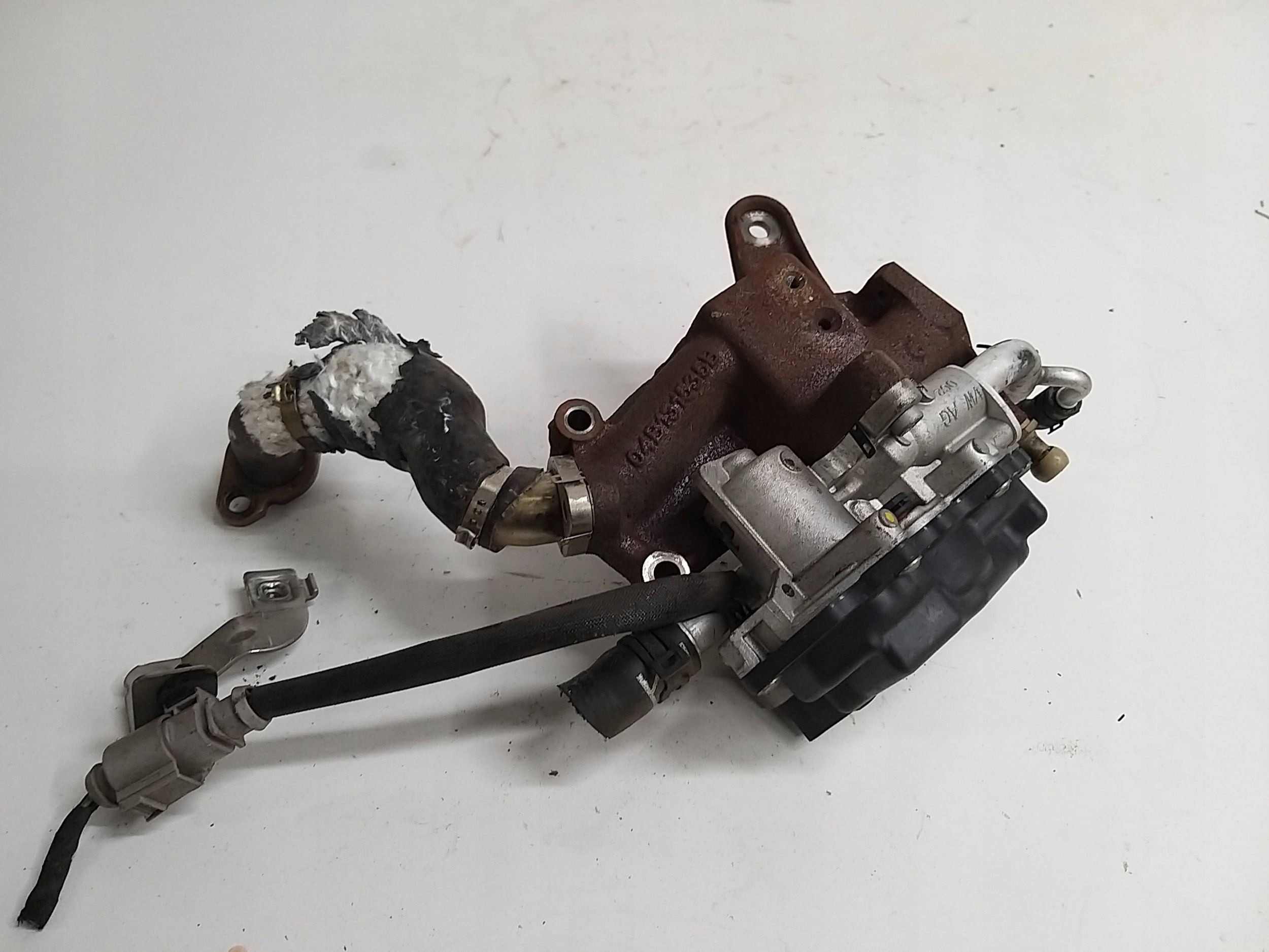 POLO FABIA AUDI A1 Sensor Kühler EGR 1.4 TDI CUS CVT 04B131425