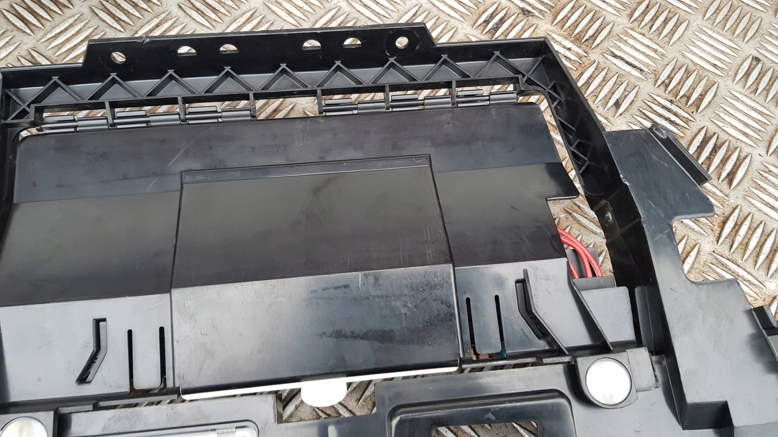 BMW E39 Blende Abdeckung Handschuhfach Sicherungen 8159711