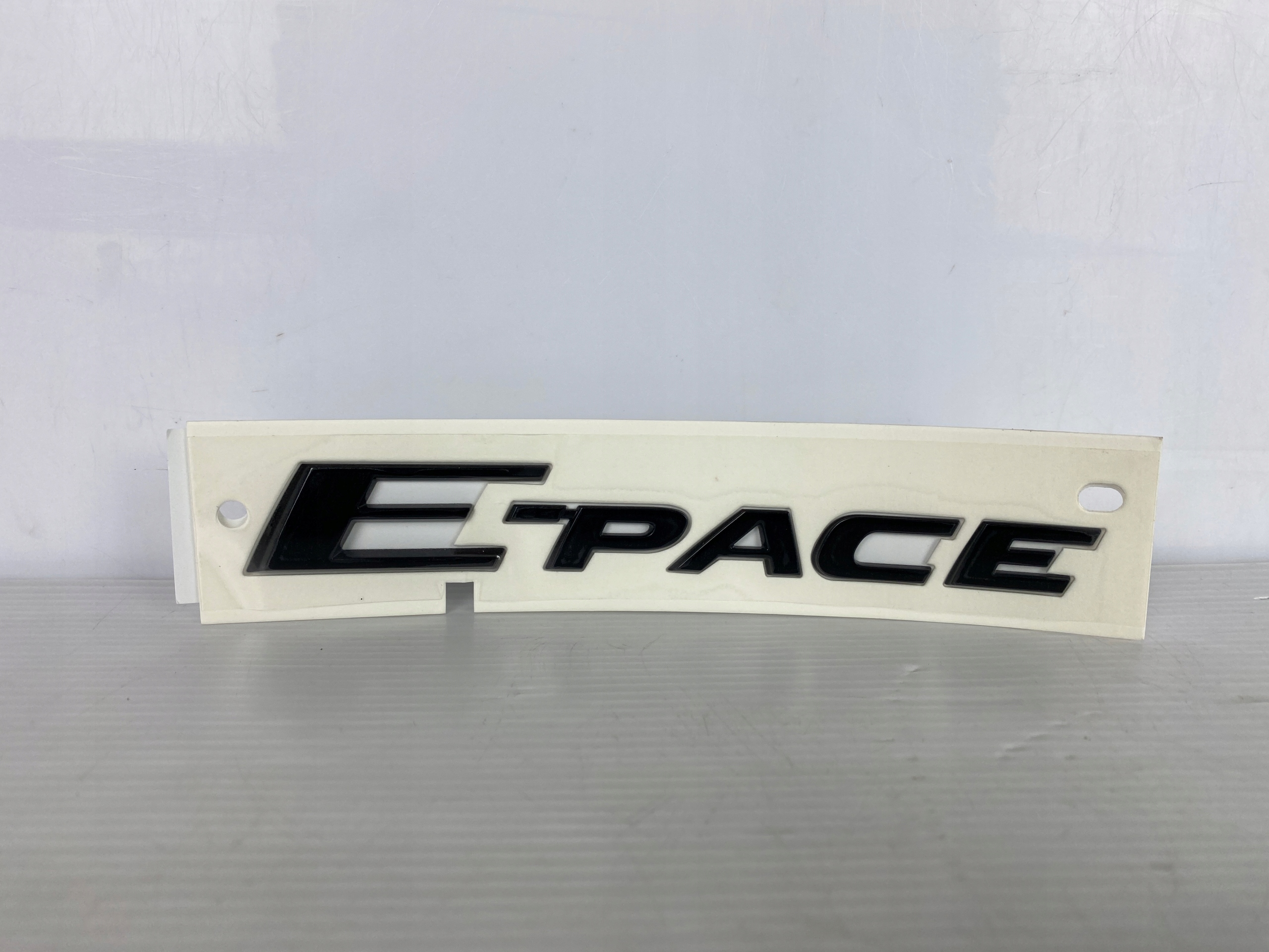 JAGUAR E-PACE ZNACZEK LOGO NAPIS EMBLEMAT