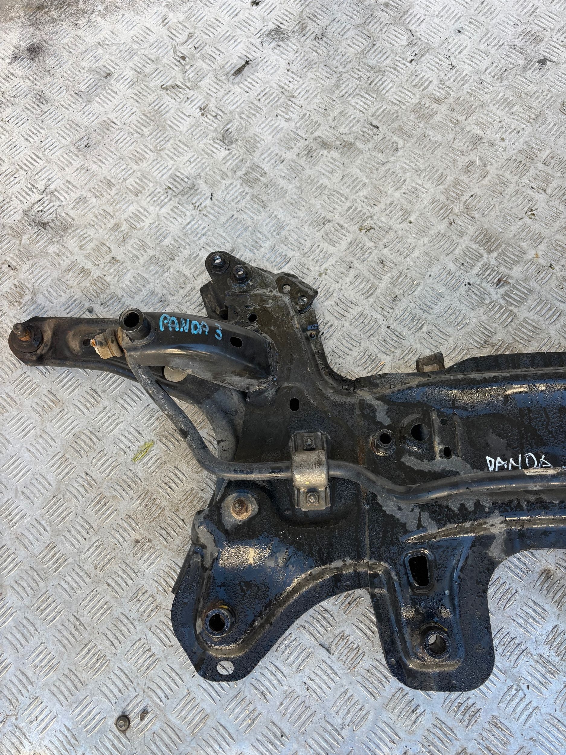 vorderachsträger achsträger träger FIAT PANDA III 3 11