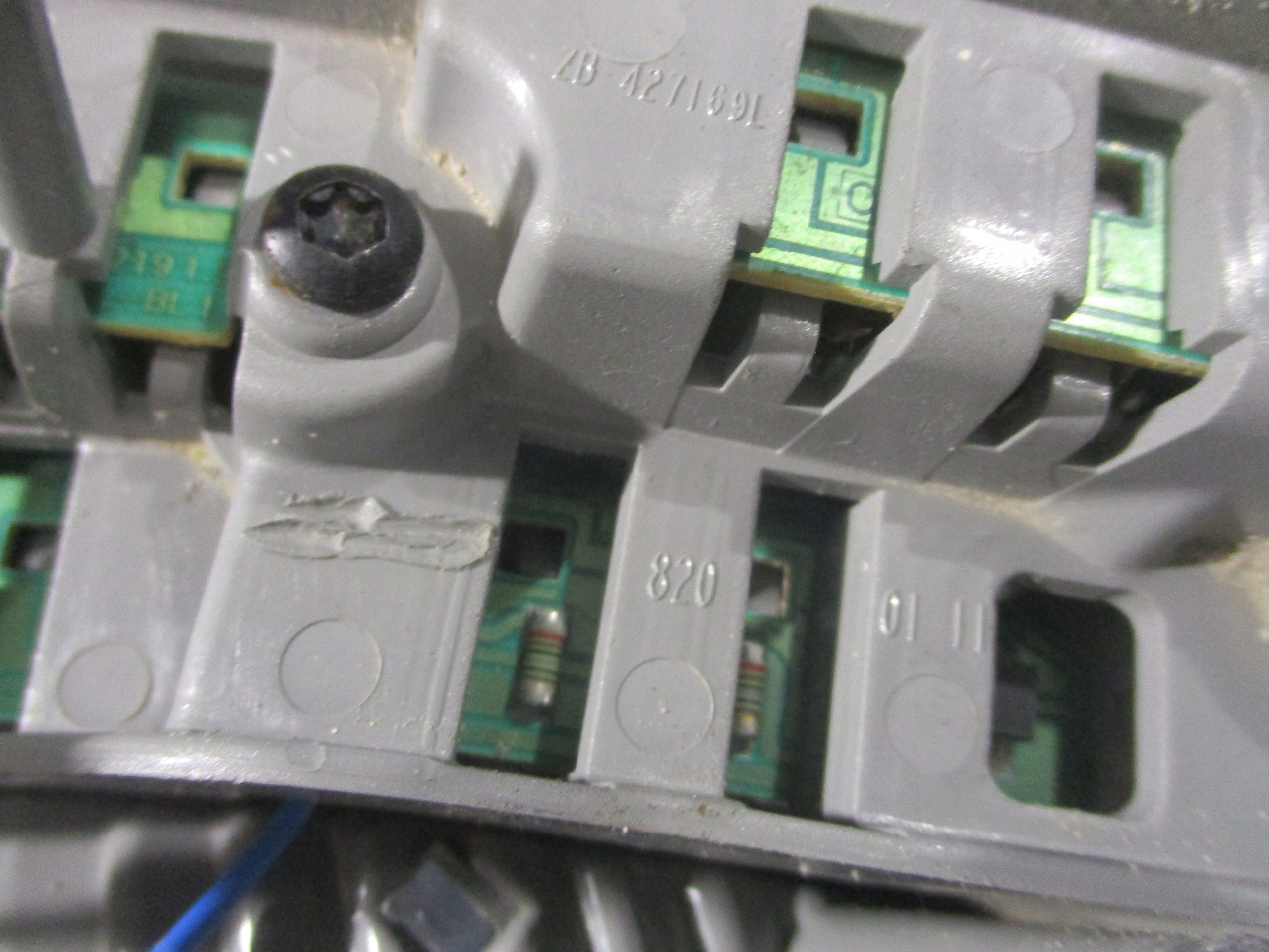 фонарь левый MERCEDES W219 led в крыло