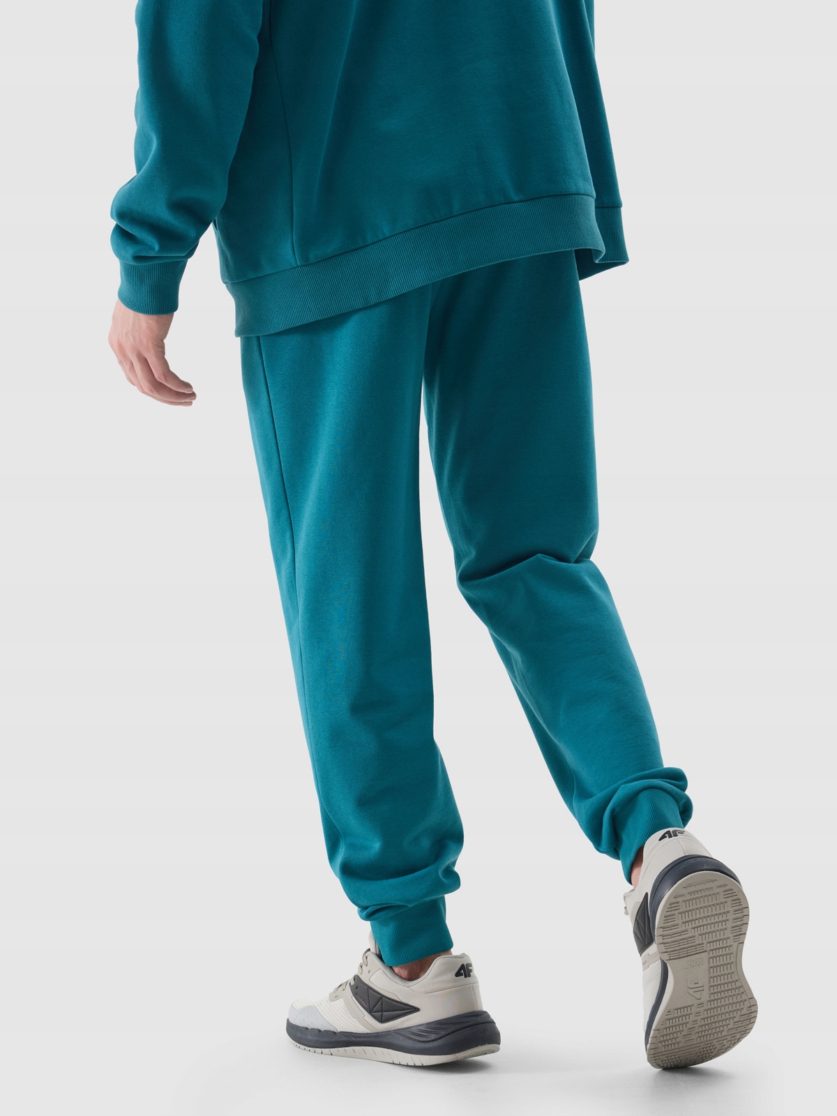 4F SPODNIE DRESOWE MĘSKIE JOGGERY DRESY SPORTOWE SS24 EAN (GTIN) 5904209032105