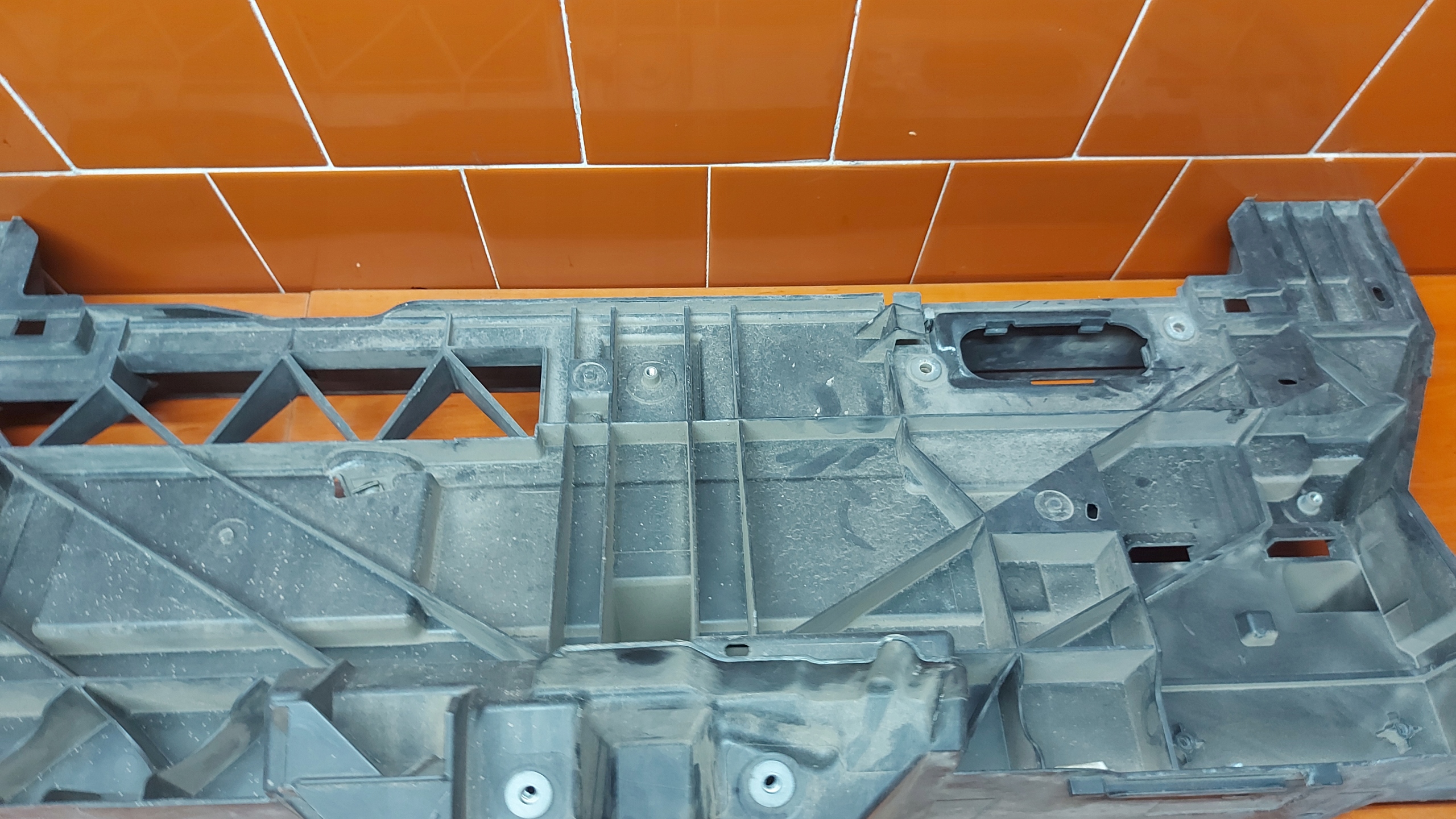 Armature Avant Traverse Console TOYOTA PROACE JUMPY EXPERT 16