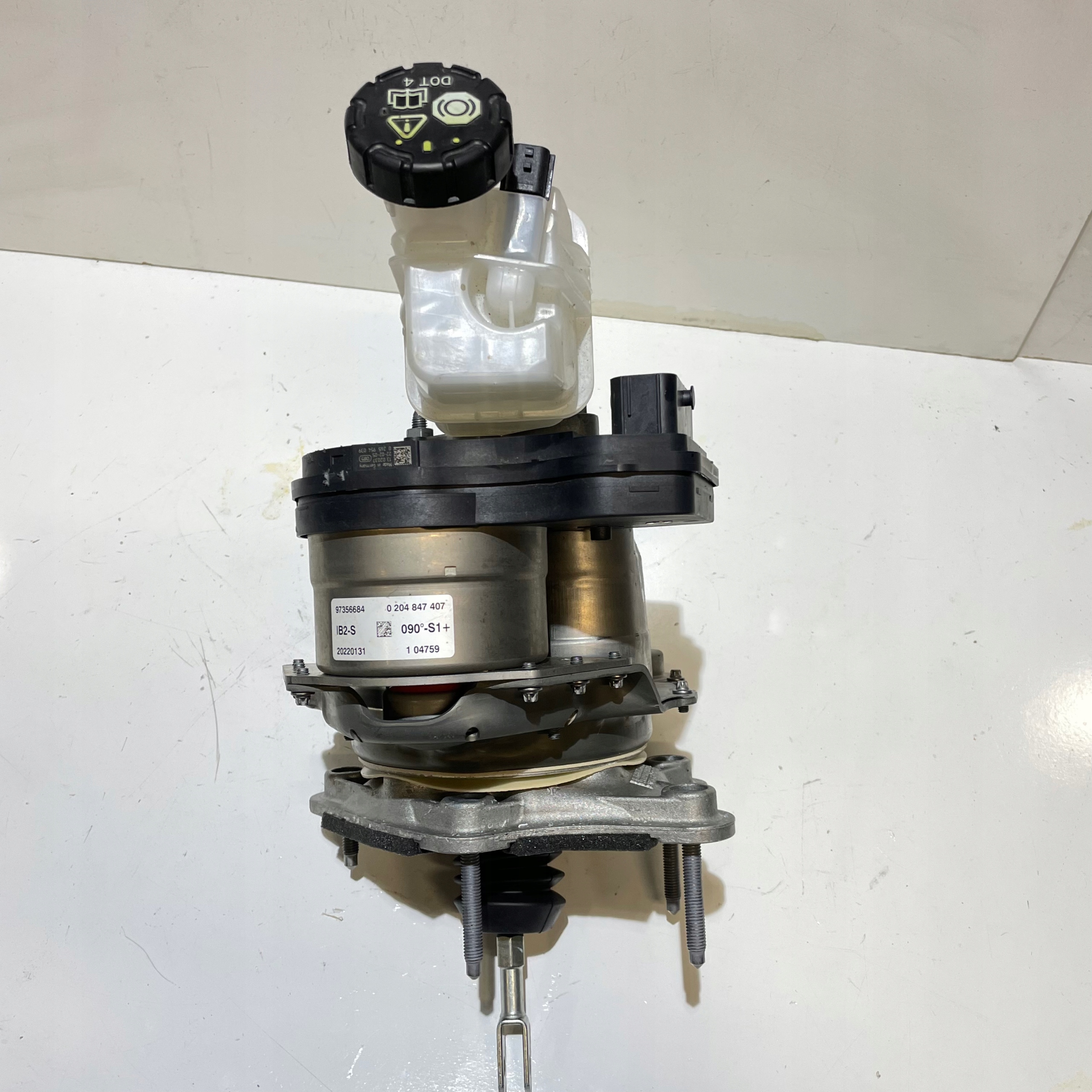 RENAULT CLIO V HYBRYDA SEROW POMPA 472107786R