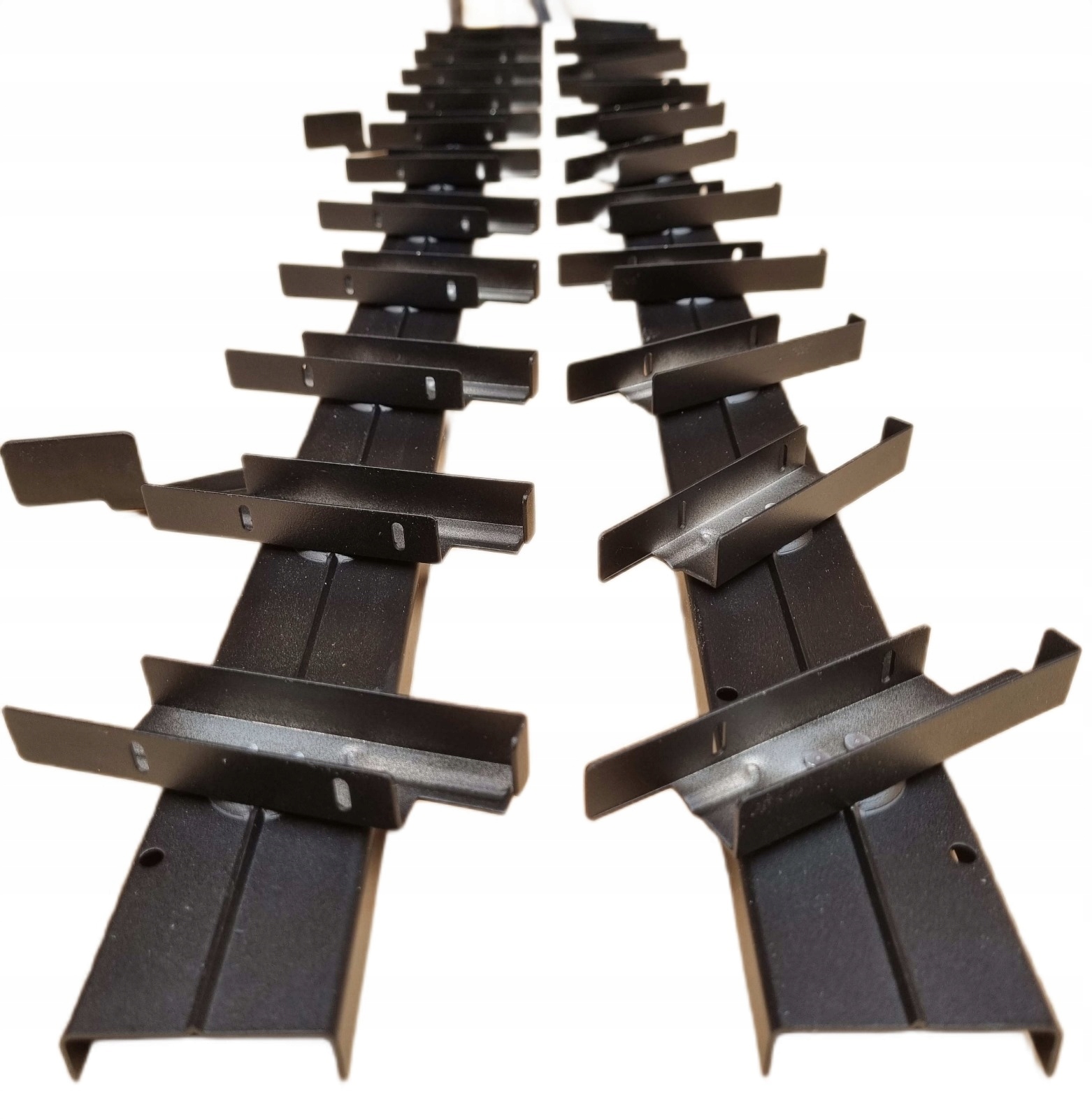 Hliníkový vodicí systém žaluzií 109 Cm Černý.