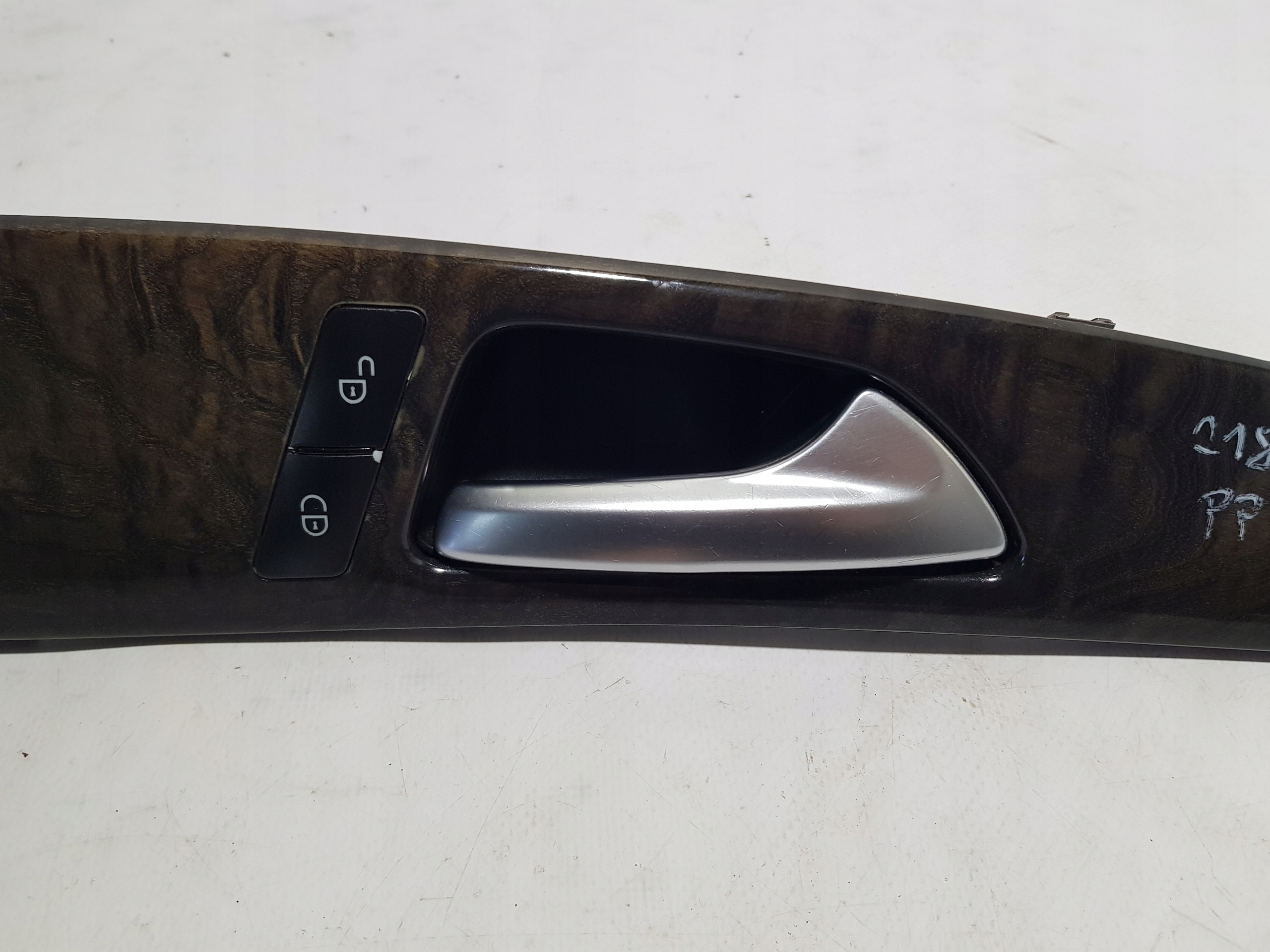 MERCEDES CLS W218 handle right front DEKOR moulding door 2187600261