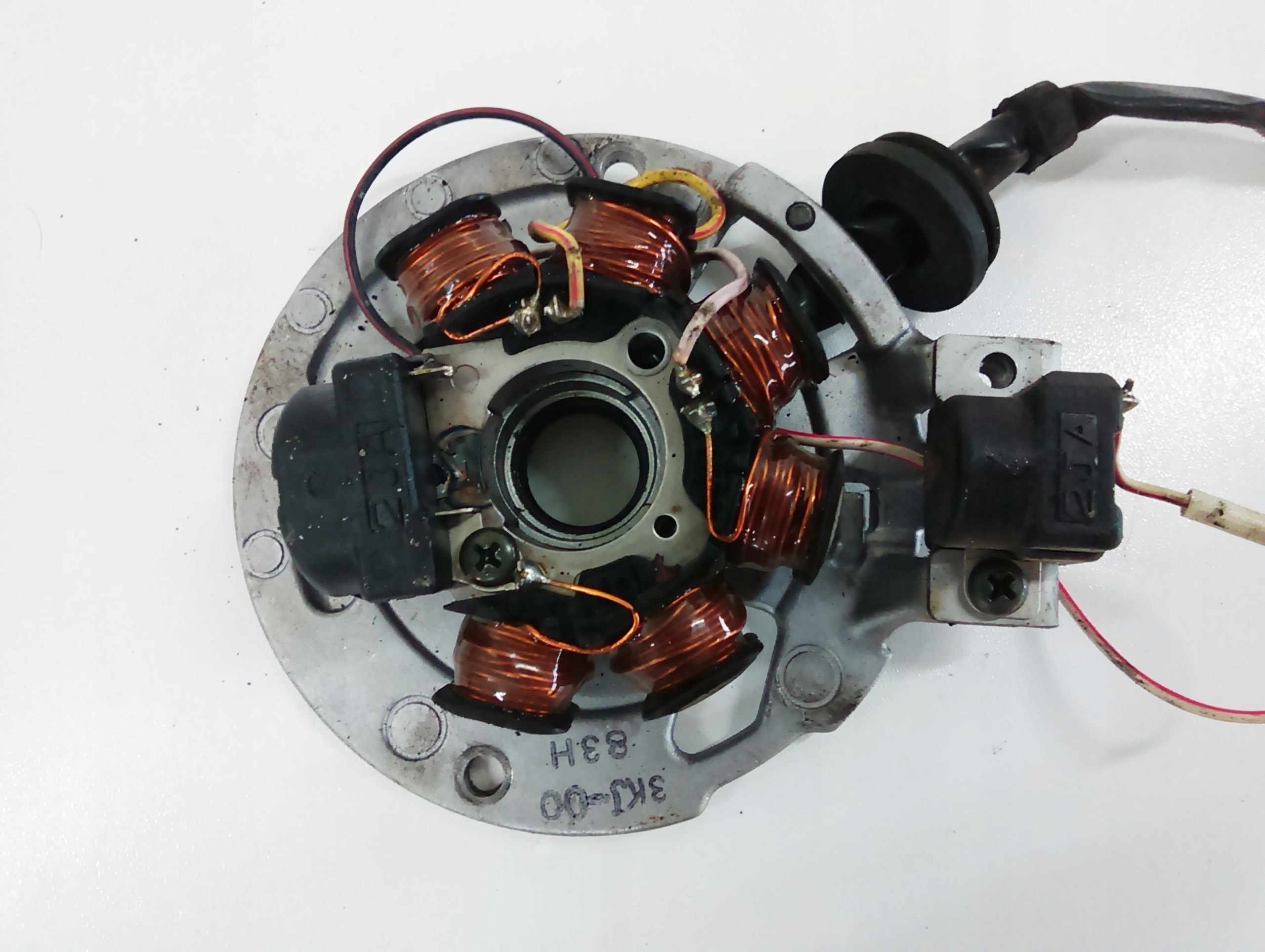123452194 - Aprilia AREA 51 SR 50 катушка генератора