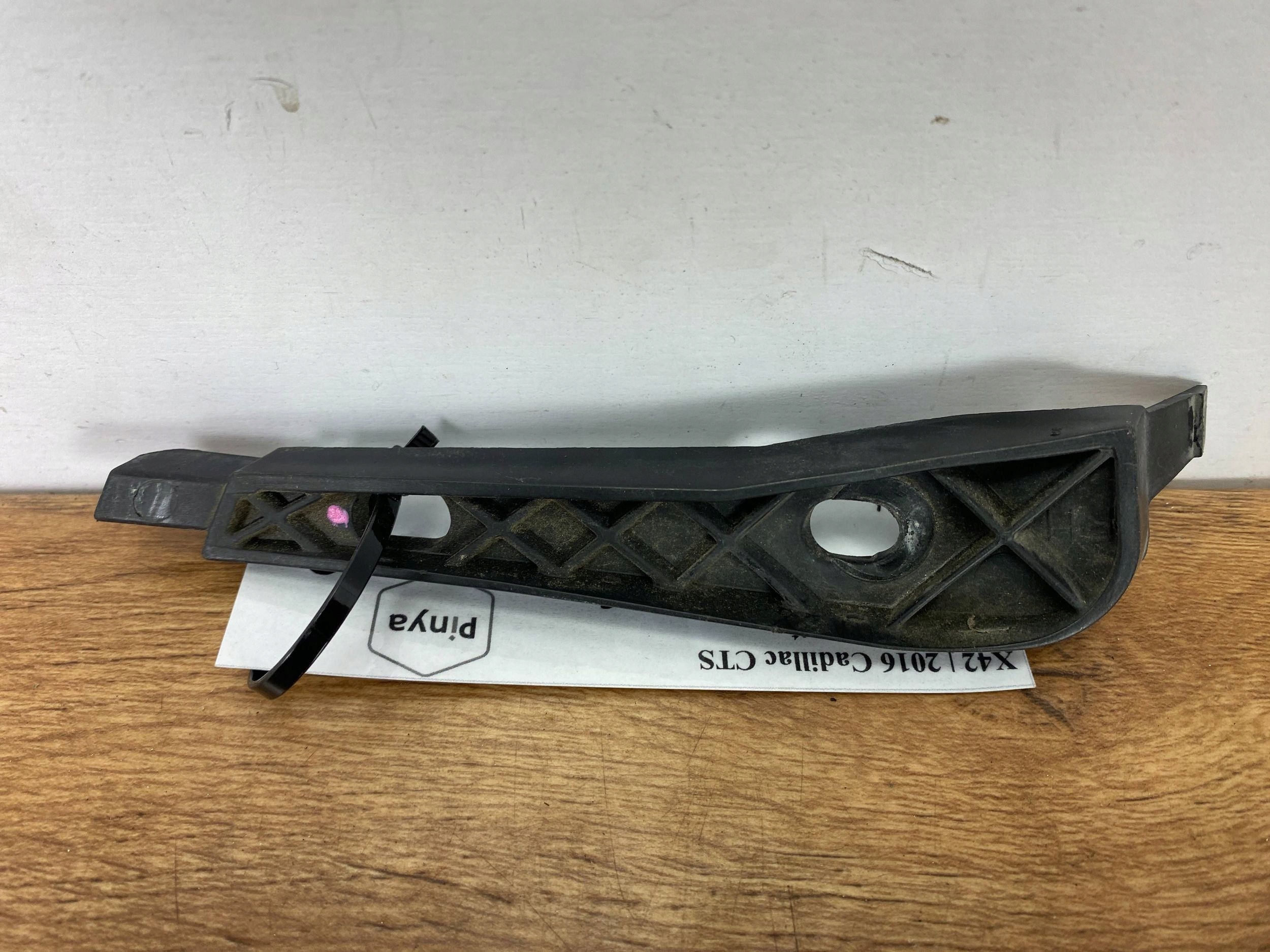 bumper bracket holder bracket Cadillac CTS III 2014+