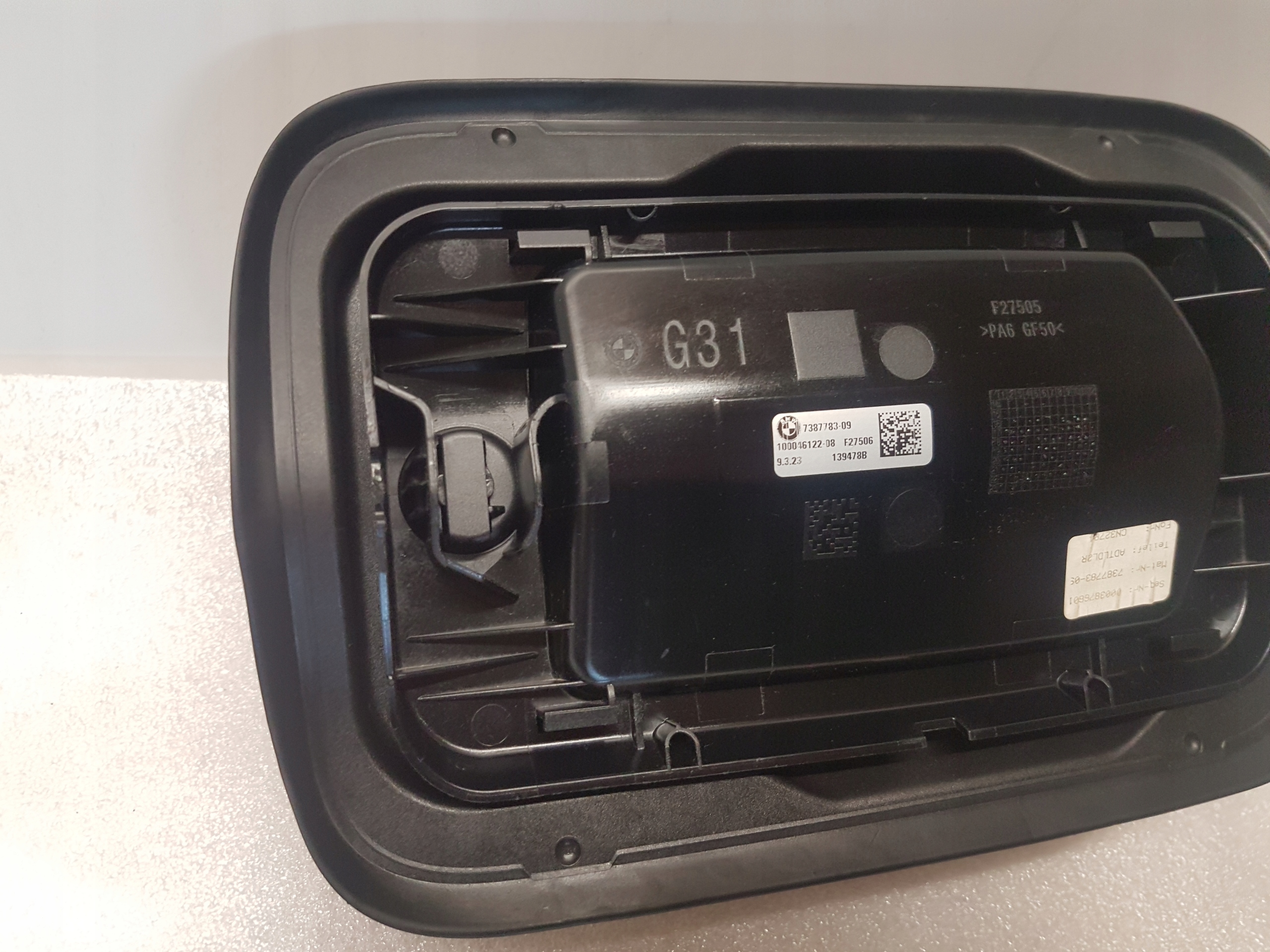 Tankklappe des Kraftstoffsbehälters BMW G31 7387783