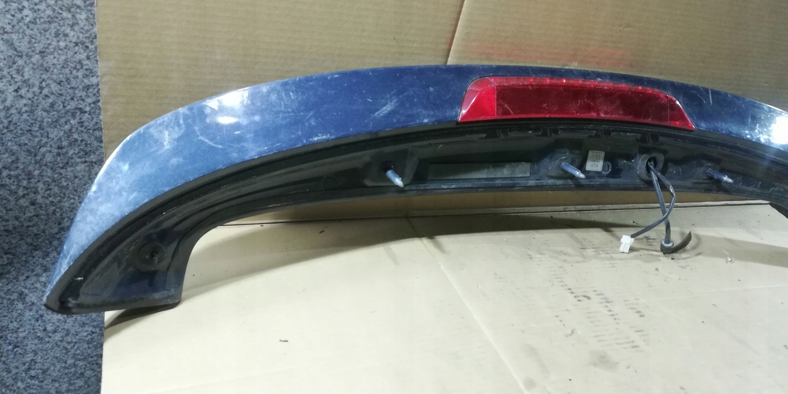 Kia Carens IV 4 14- spoiler bonnet boot light STOP