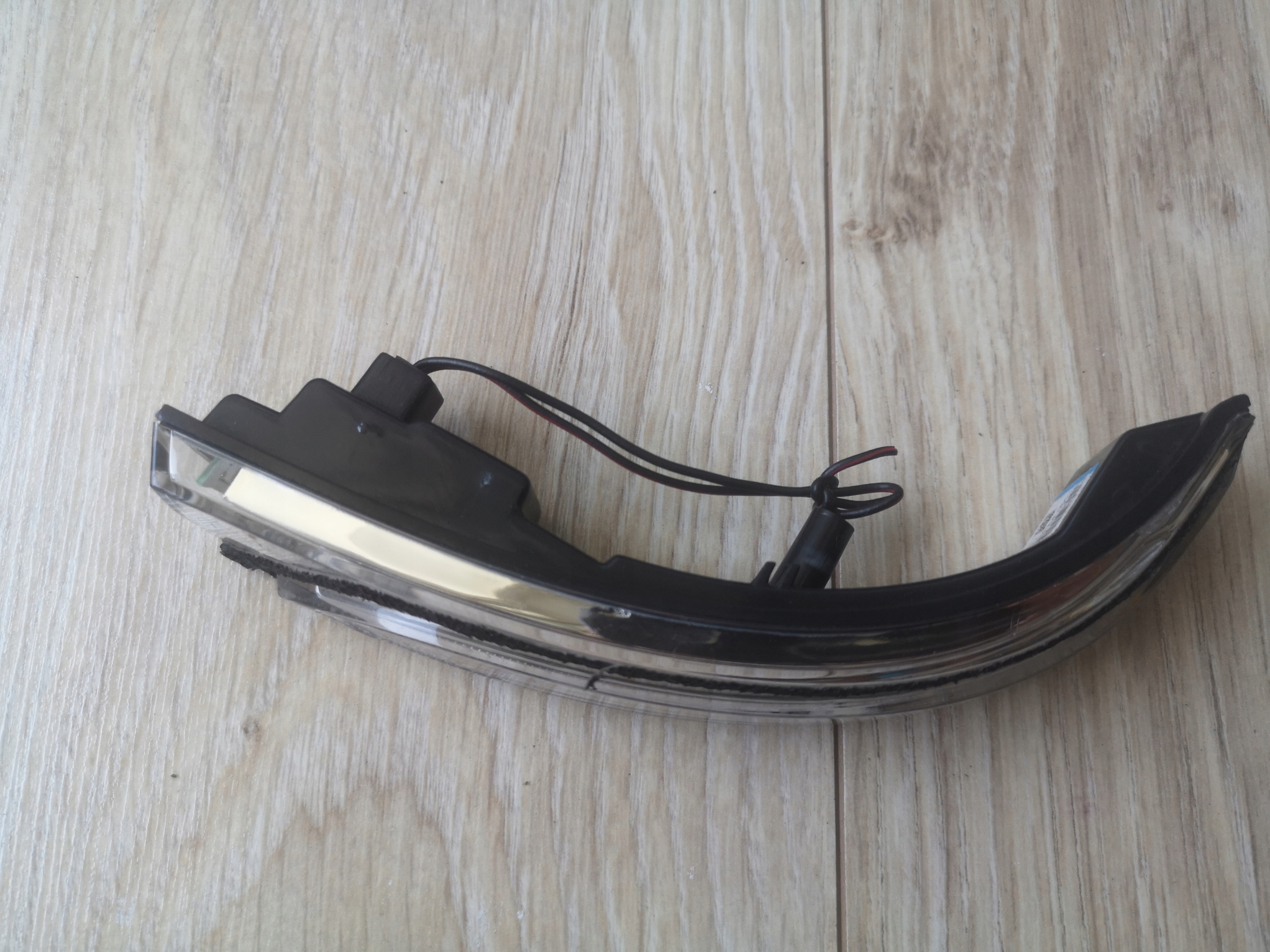 HYUNDAI I20 12-14r indicator mirrors left OE