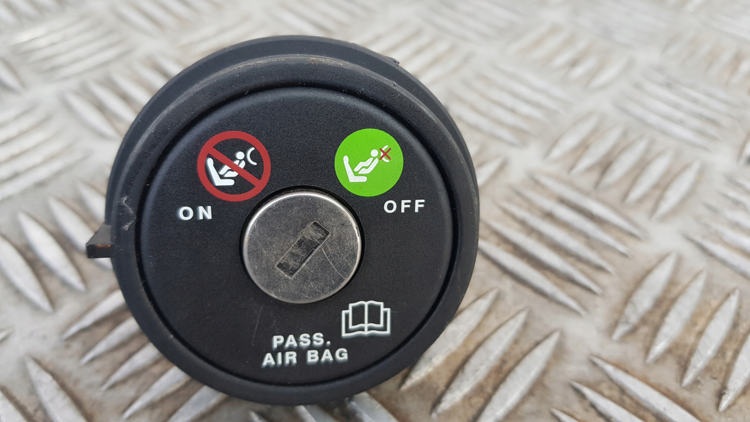 FIAT LANCIA THESIS Interruttore PODUSZKE airbag 46480451