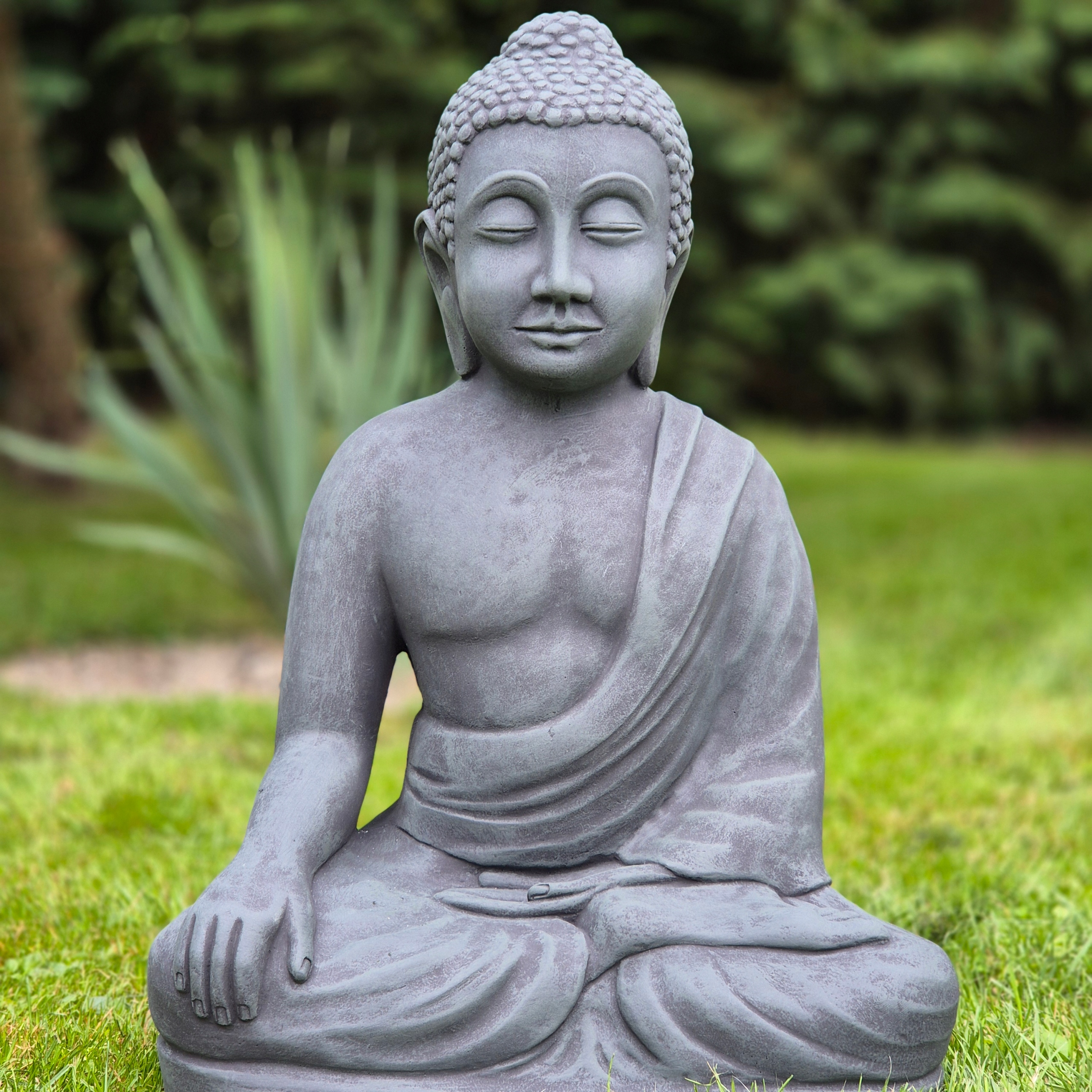 Betónová socha Veľká Buddha Čiernozelená 50 cm 26 kg – záhradná dekorácia