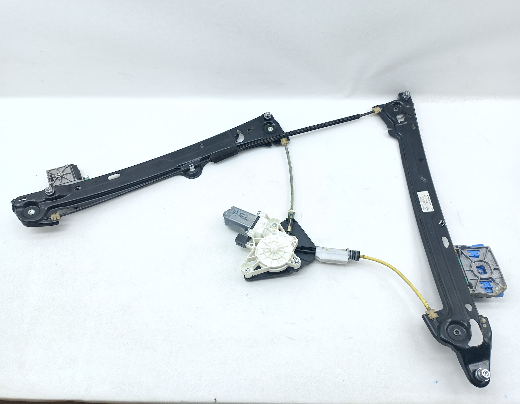 MECHANIZM SZYBY PRAWY PRZÓD PRZEDNI AUDI A7 C8 4K 4K8837462 Jakość części (zgodnie z GVO) O - oryginał z logo producenta pojazdu (OE)