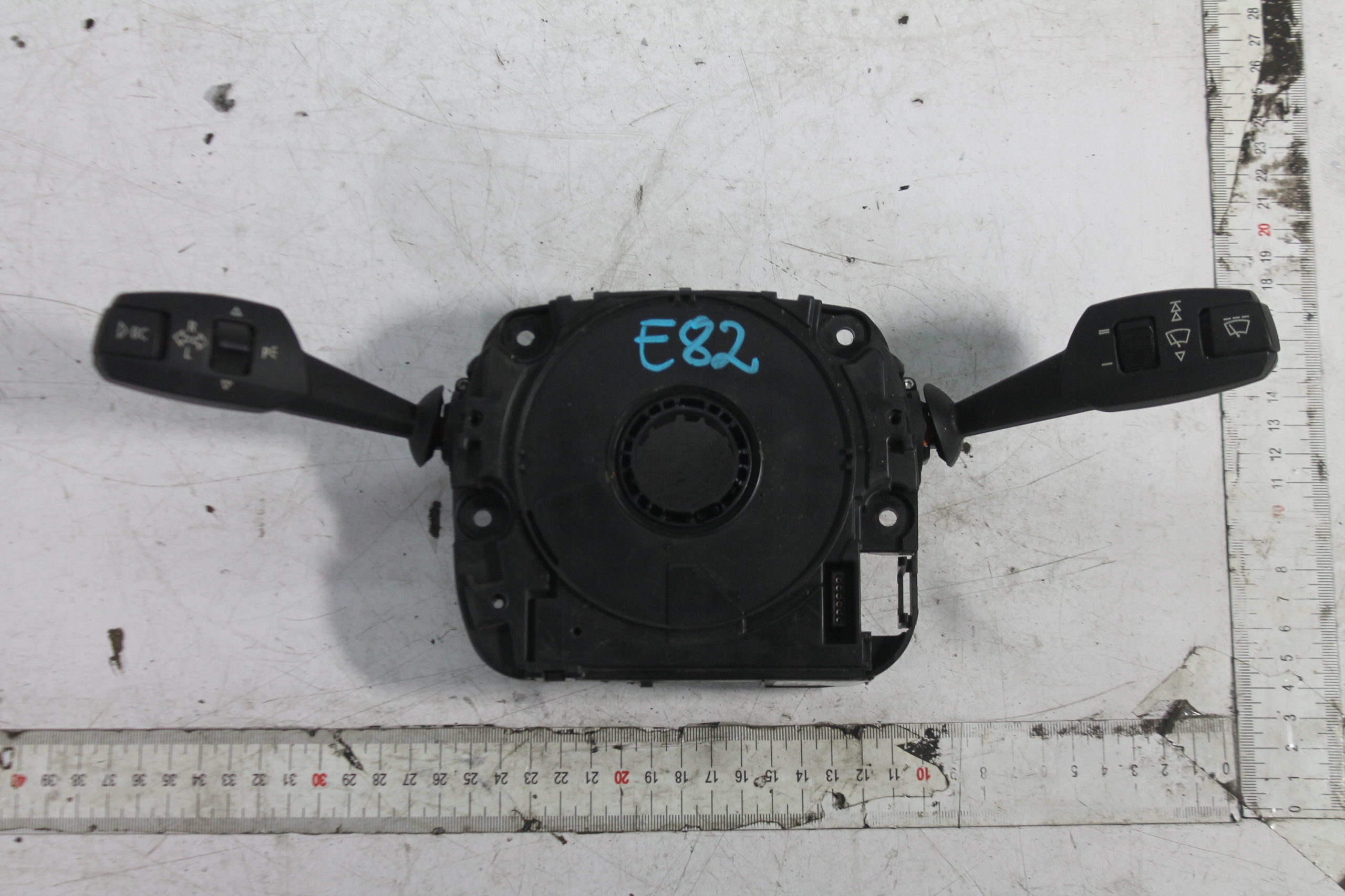 COMMODO ESSUIE GLACE 9123032 BMW E82 07-11