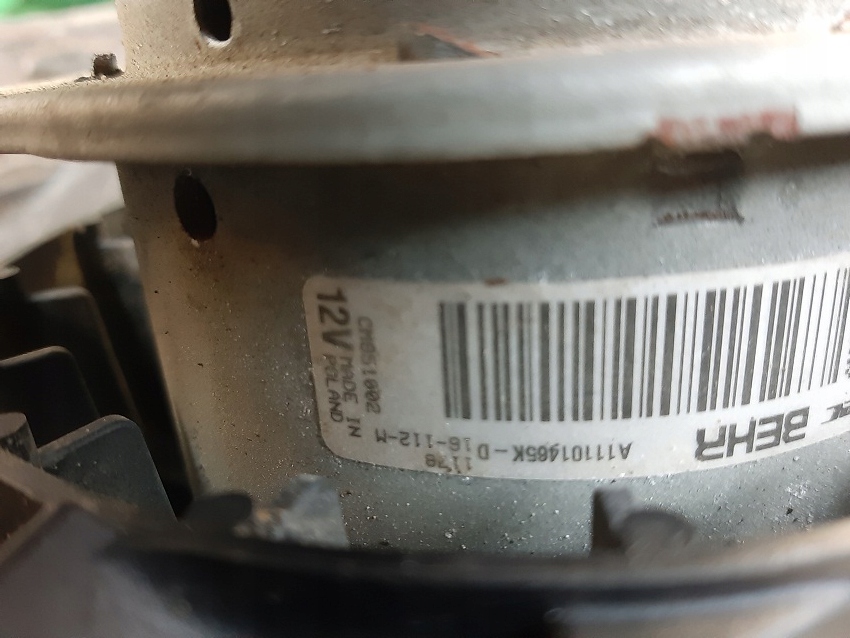 Wentylator chłodnicy Opel Insignia A11101465K Typ samochodu Samochody osobowe