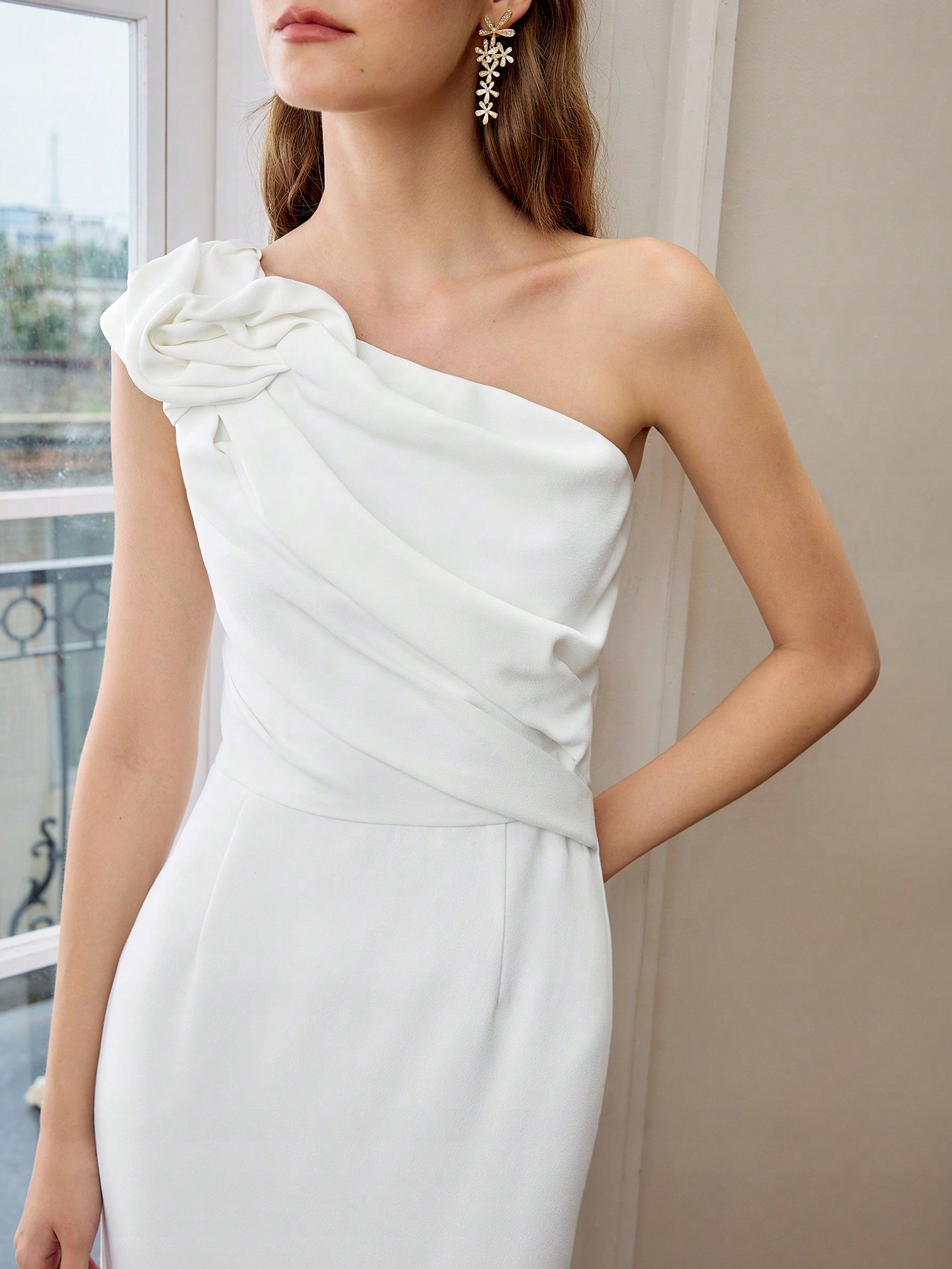 Šaty Na Jedno Rameno Bílé Premium Motf L 40