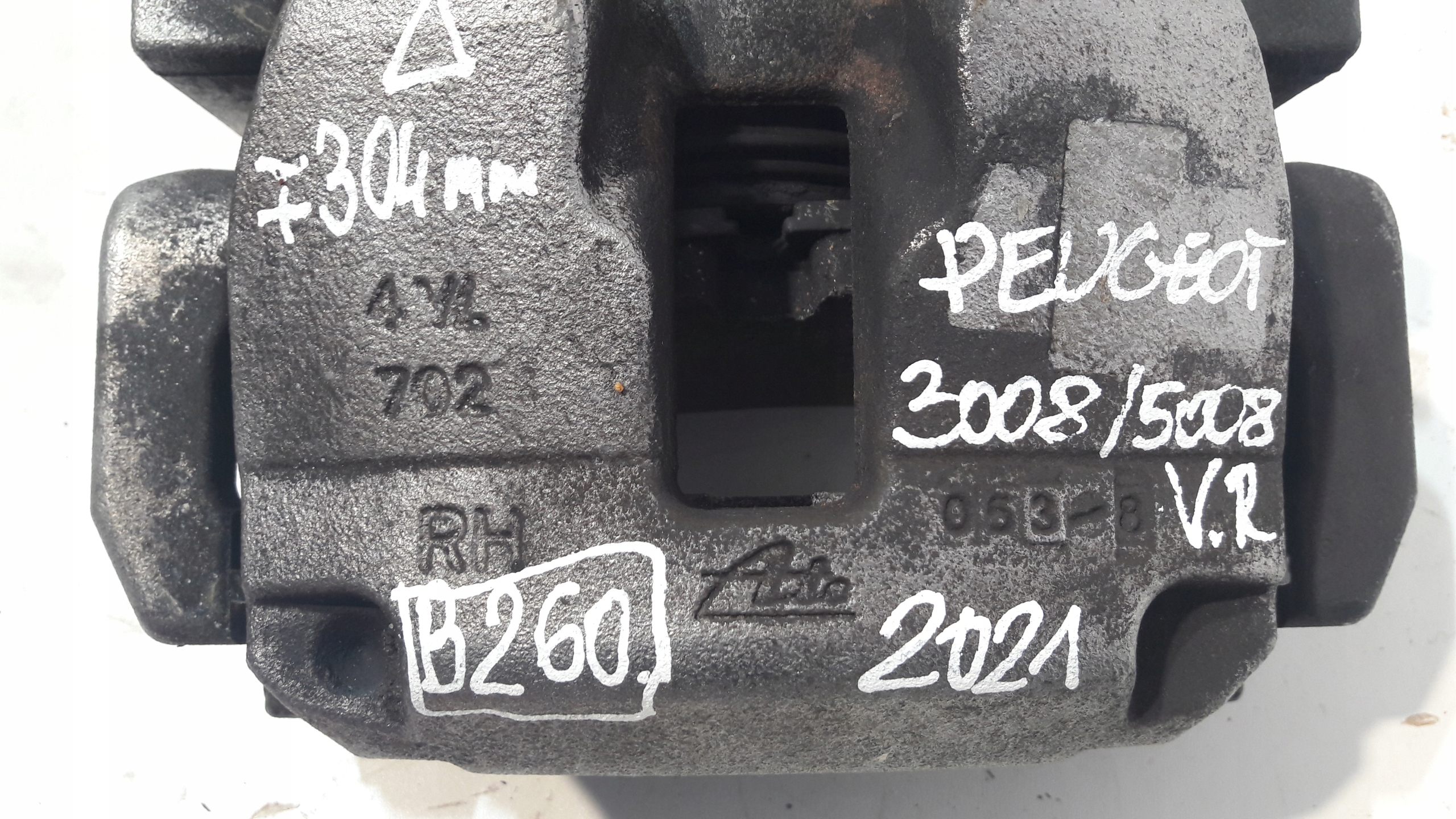 PEUGEOT 3008 5008 II caliper brake right front ATE