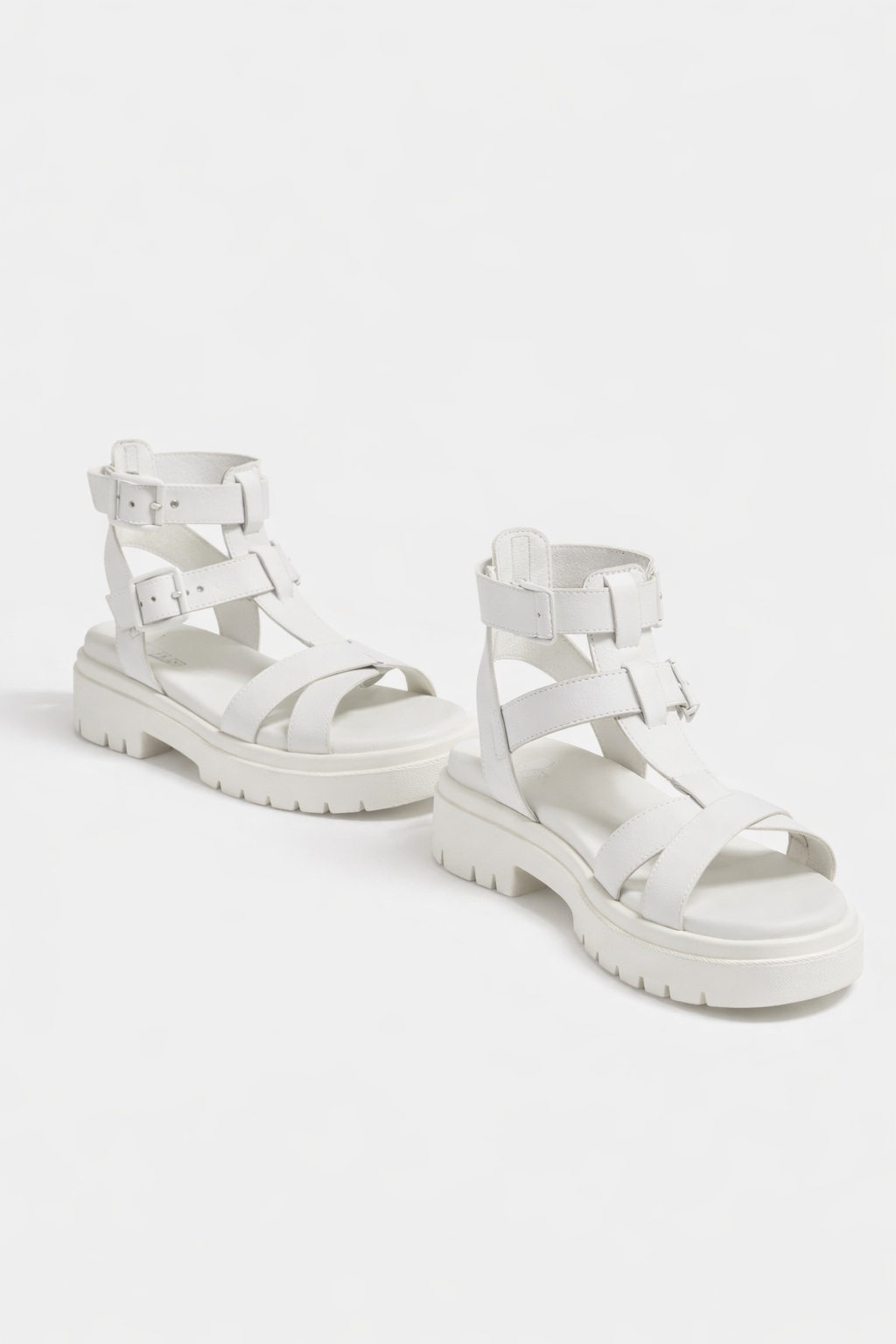 Bílé Klasické Sandály S Podrážkou Na Kotníku 36 1I4A