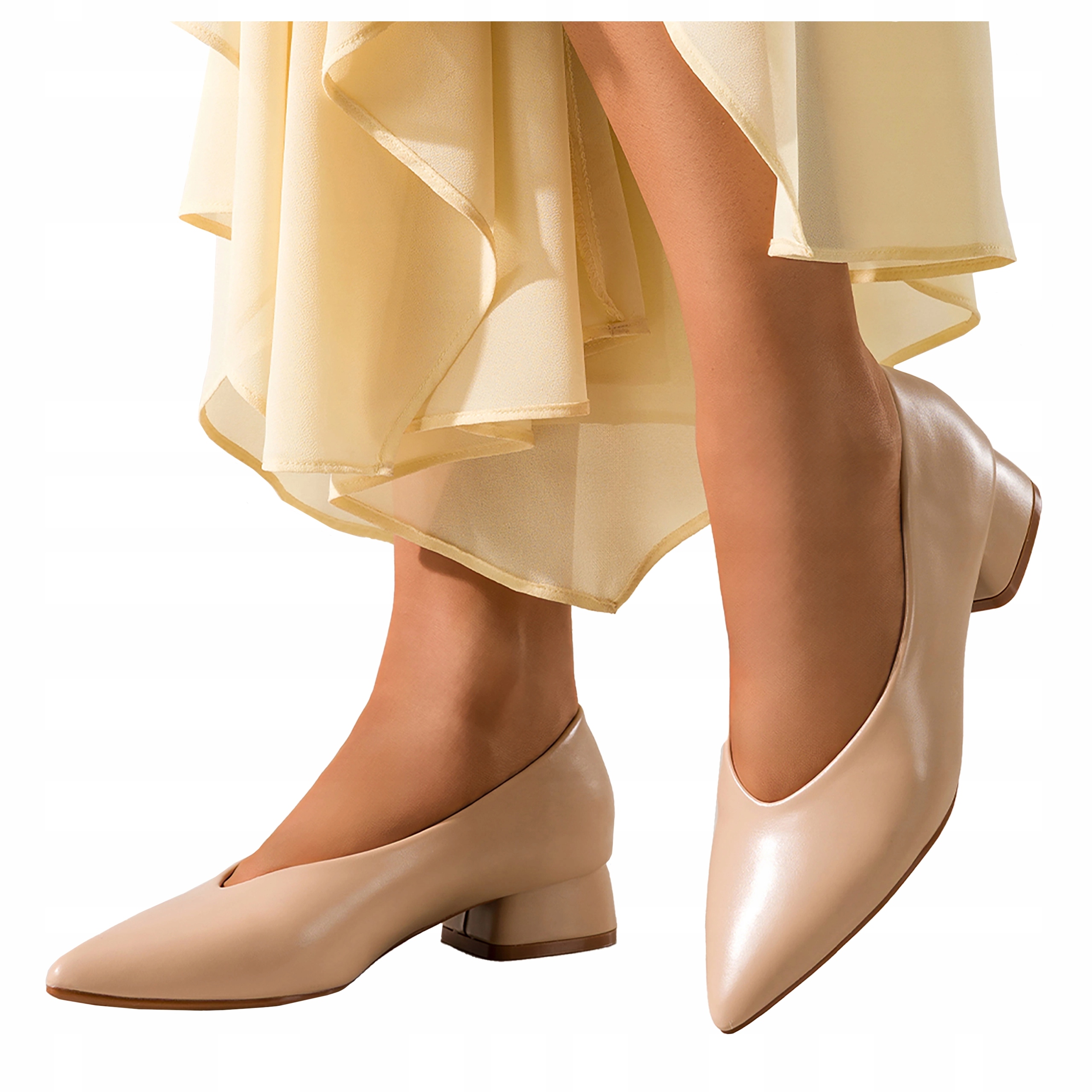 Baleríny Béžové Dámské Elegantní Nízký Podpatek Módní Pohodlné Lehké r 39