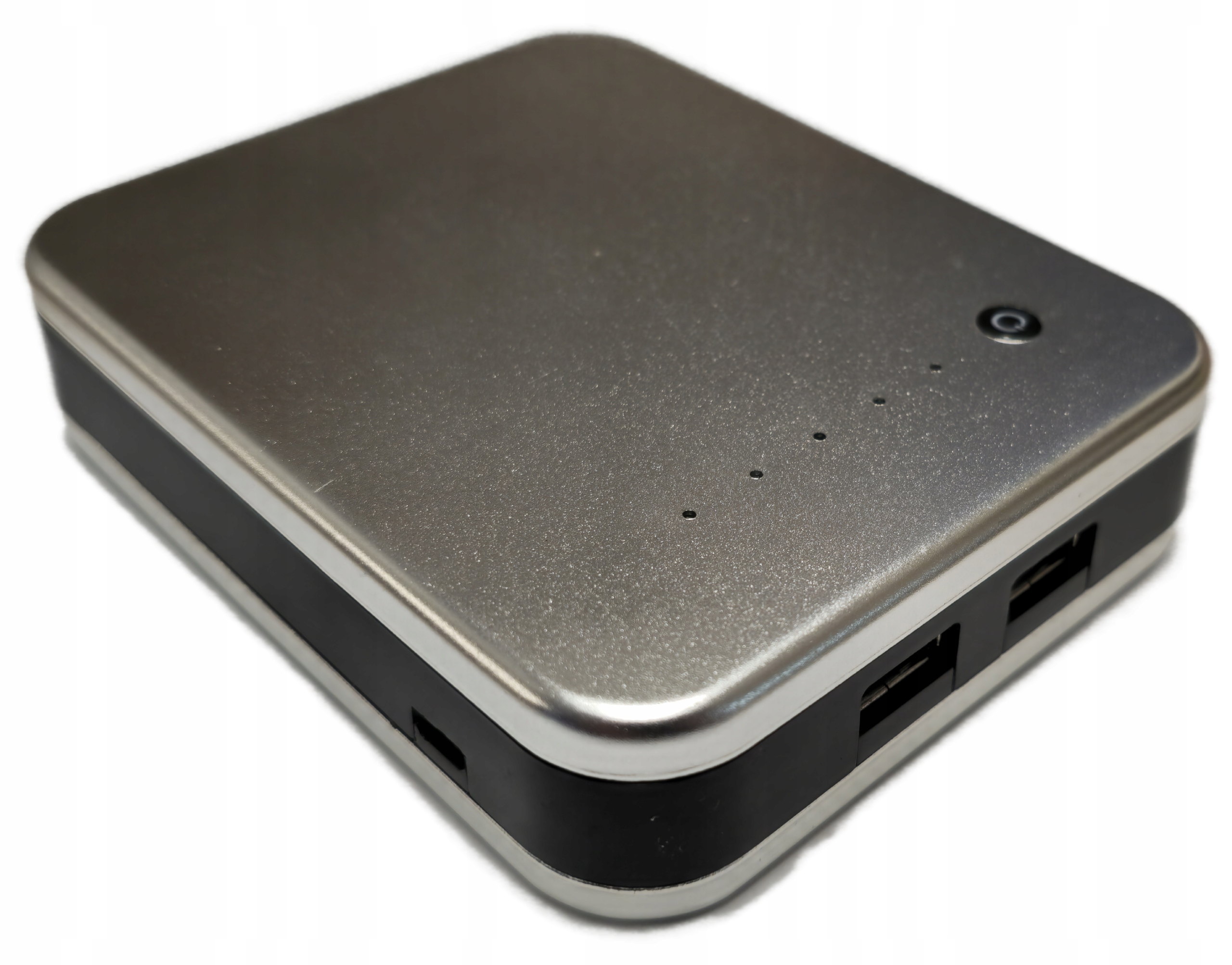 POWERBANK 7400MAH 2X USB 2.1 A MICRO METALOWY LED PŁASKI ZAPASOWA BATERIA