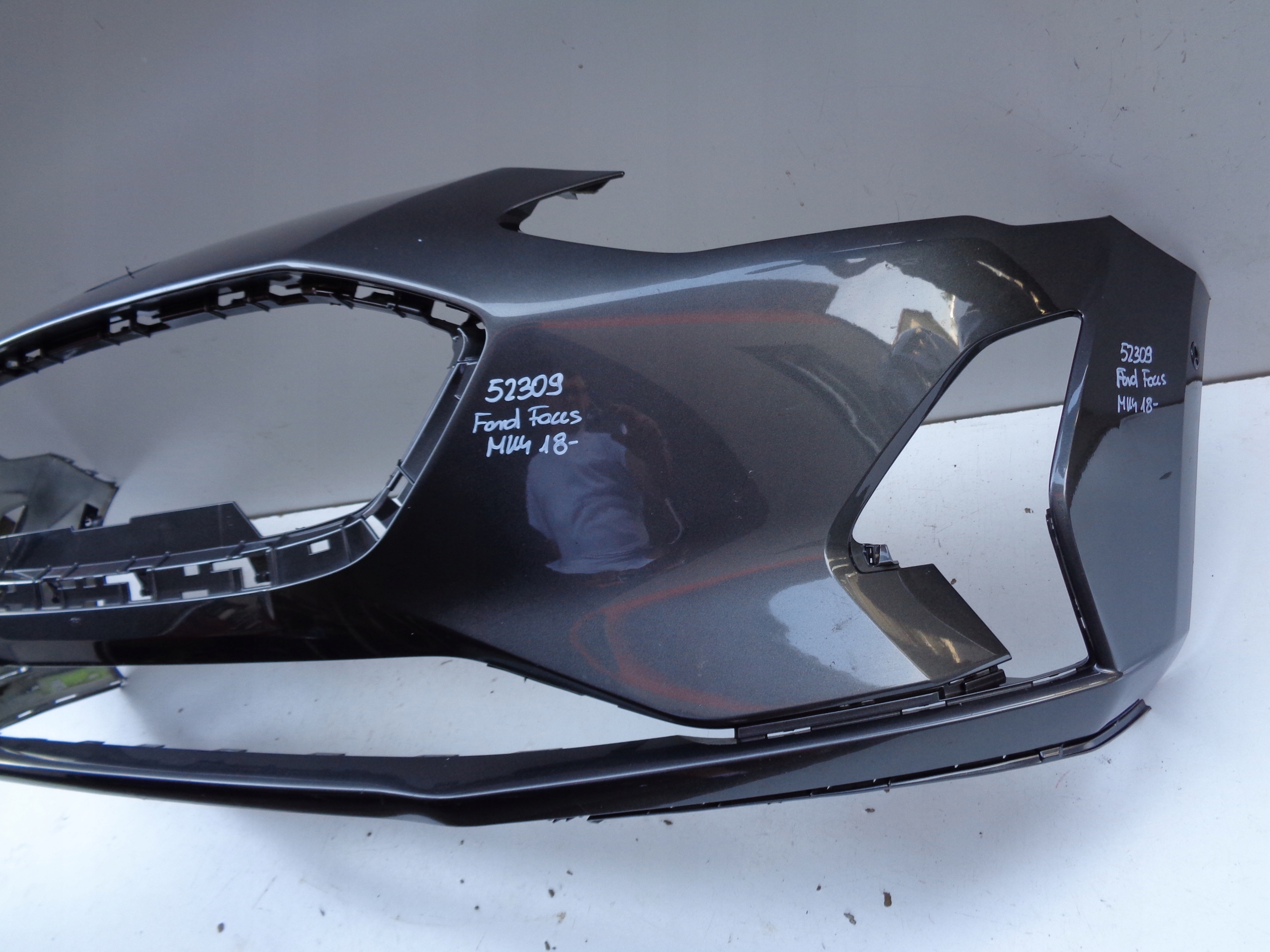 frontstoßstange FORD FOCUS MK4 18- NR 52309