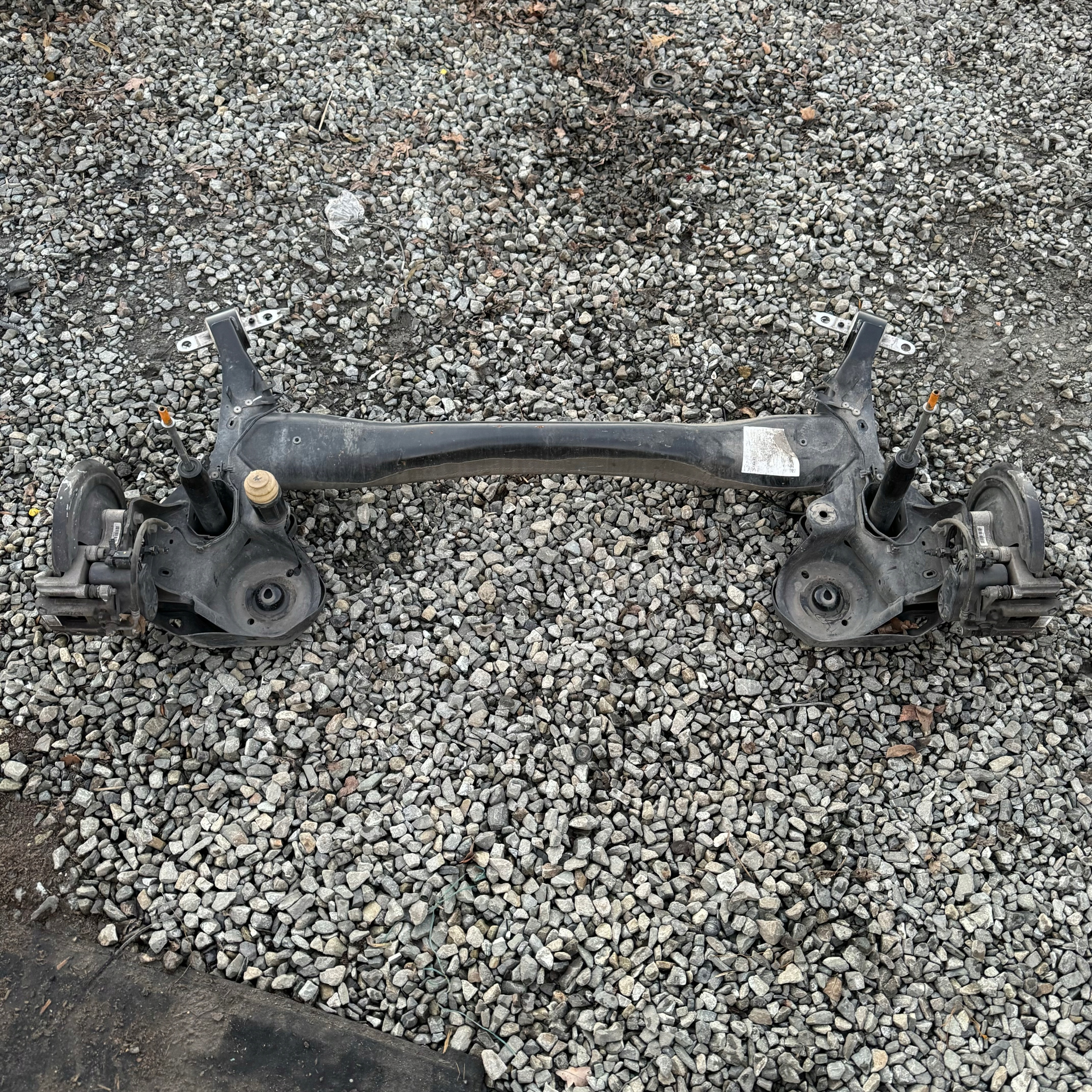 ZAWIESZENIE BELKA TYLNA OŚ OPEL GRANDLAND X