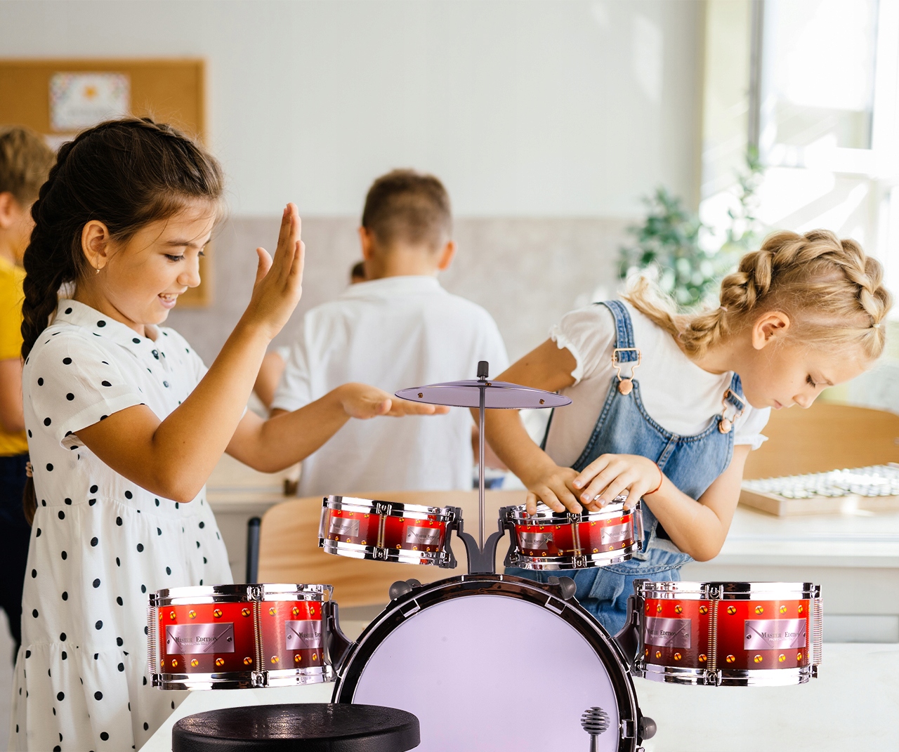 BUBEN, SNARE, 5 BUBNŮ, TALÍŘ, TABULKA, KOULE, BUBNY PRO DĚTI, Materiál: plast