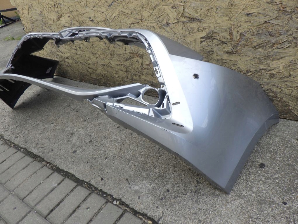 TOYOTA COROLLA E21 LIFT KOMBI HB 23- Frontstoßstange